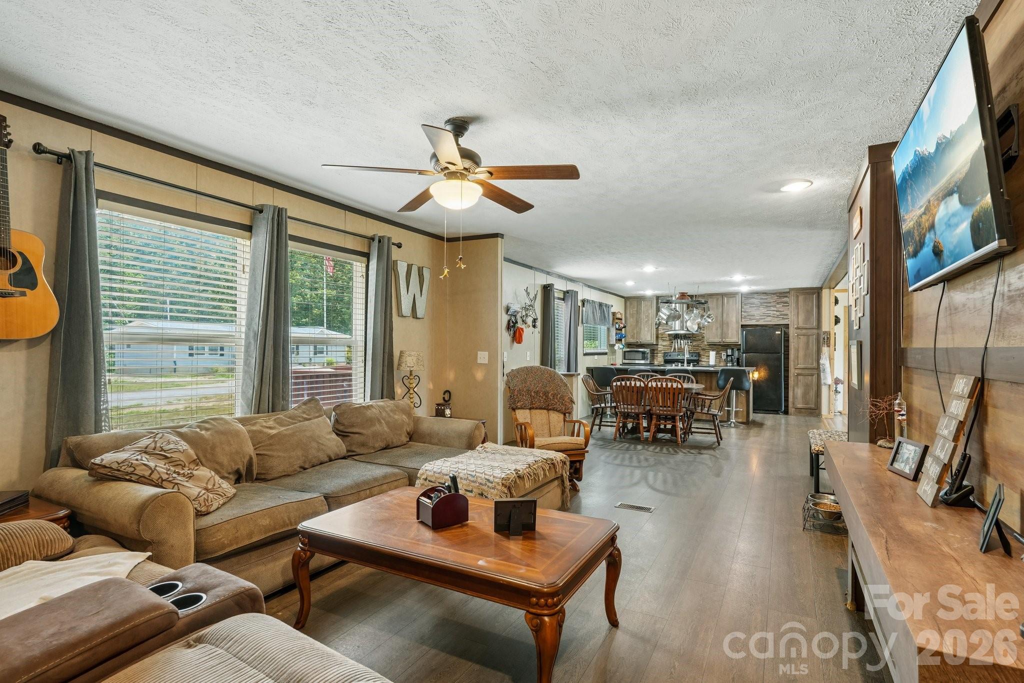 3443 Meldonna Drive — Maiden