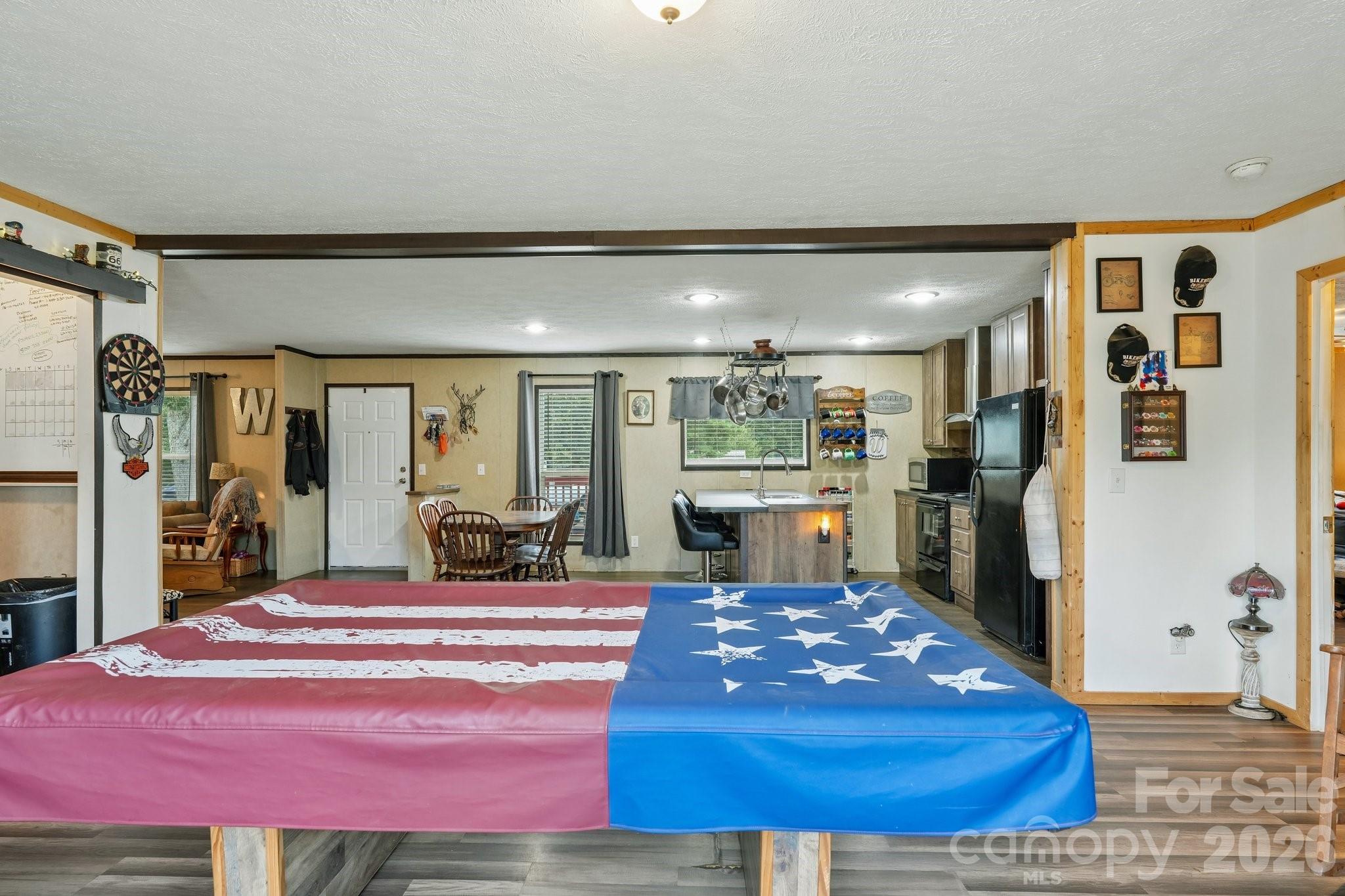 3443 Meldonna Drive — Maiden