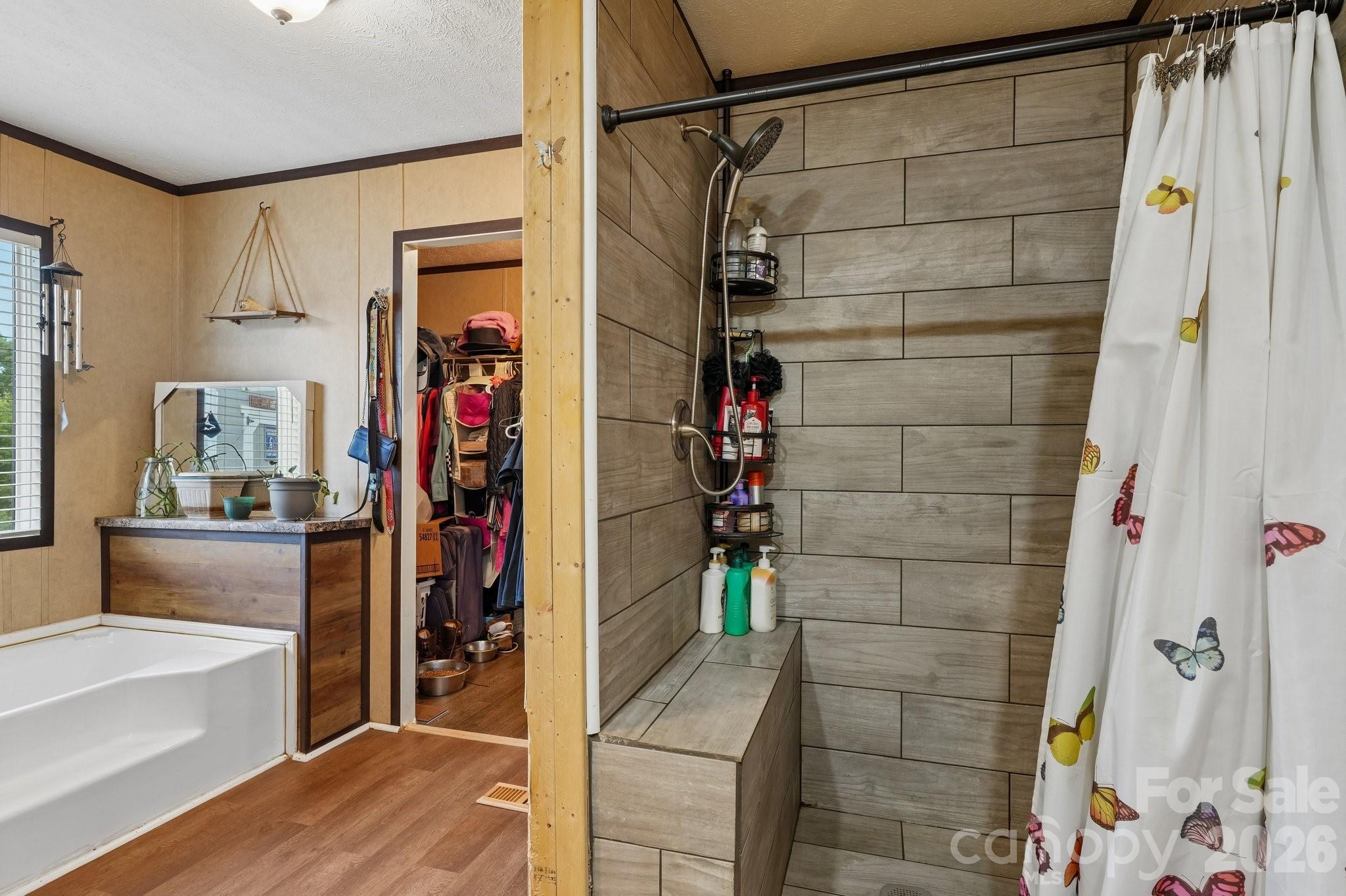 3443 Meldonna Drive — Maiden