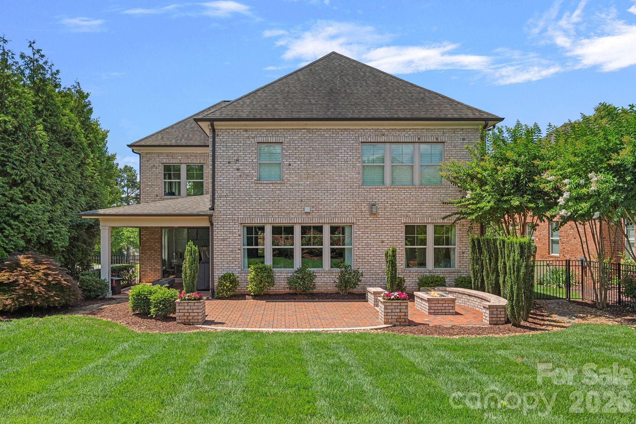 9141 Robbins Preserve Road — Cornelius
