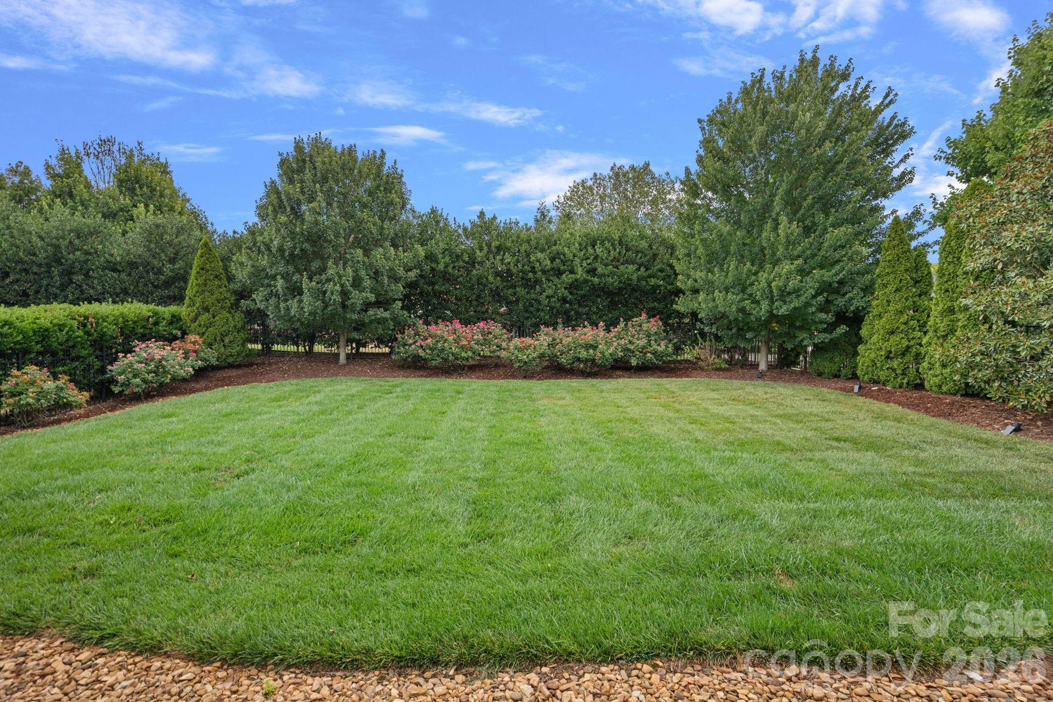 9141 Robbins Preserve Road — Cornelius
