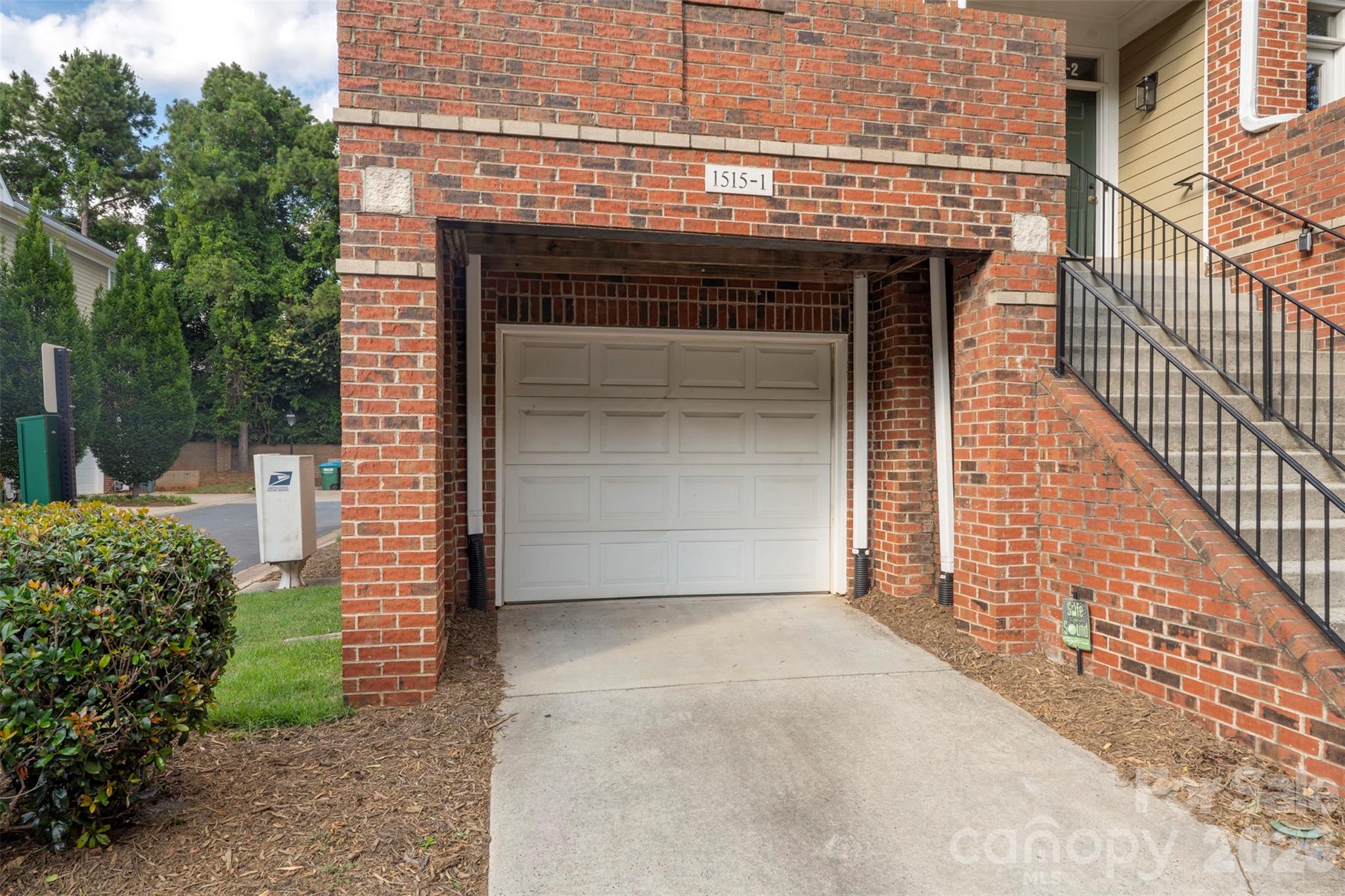 1515 Ranlo Avenue #1 — Charlotte