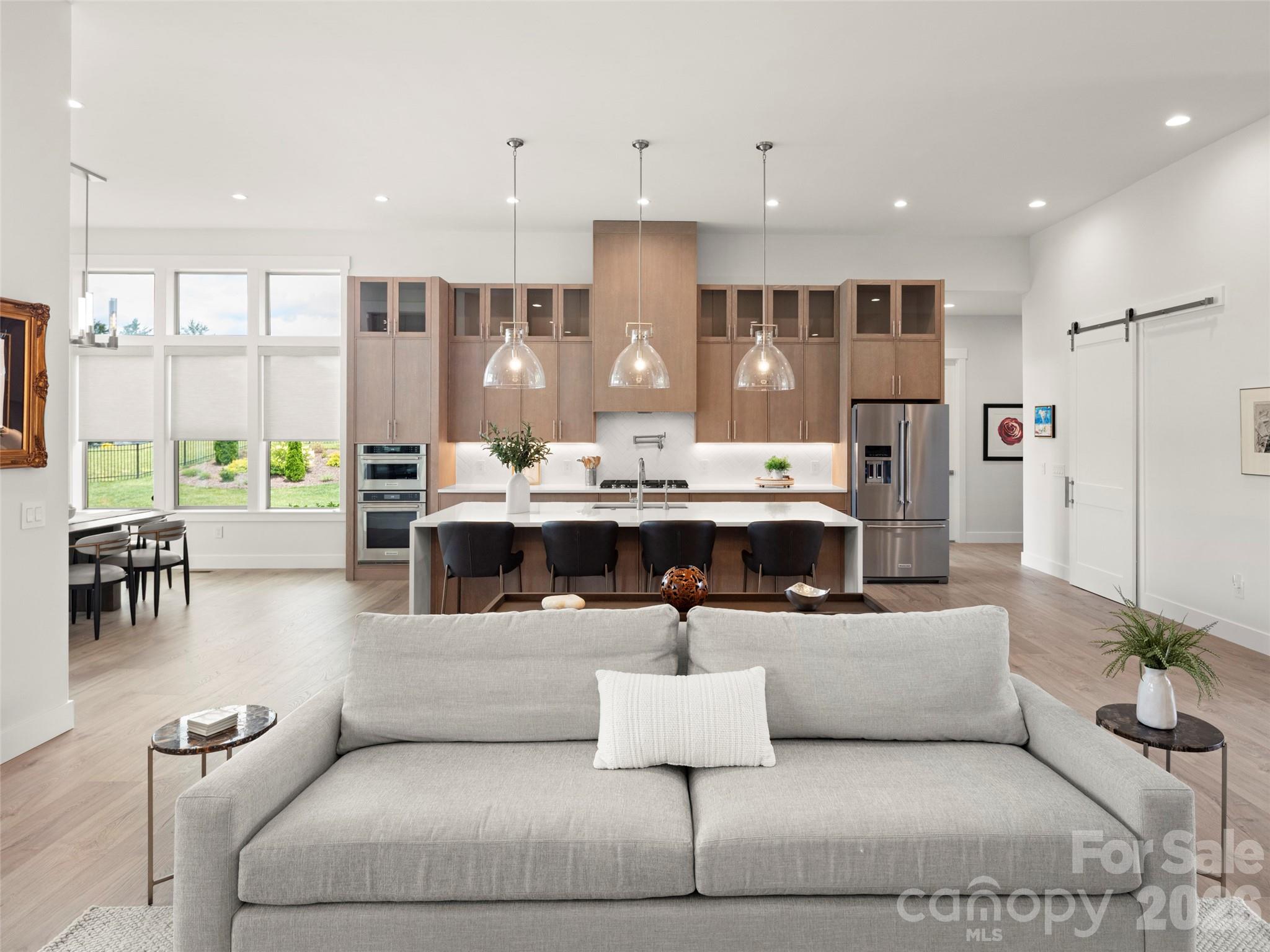 582 Daniel Circle Drive — Mills River