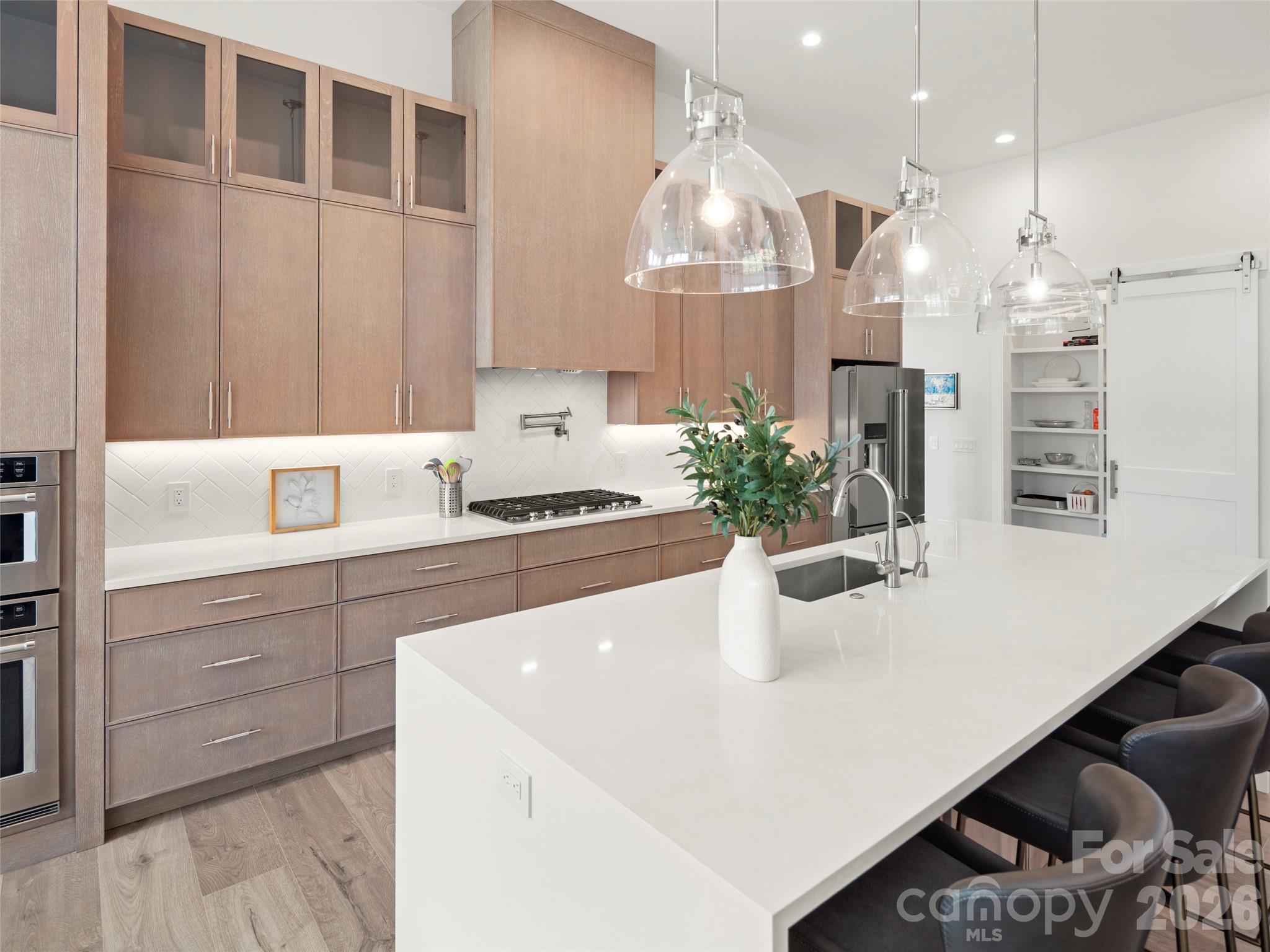 582 Daniel Circle Drive — Mills River