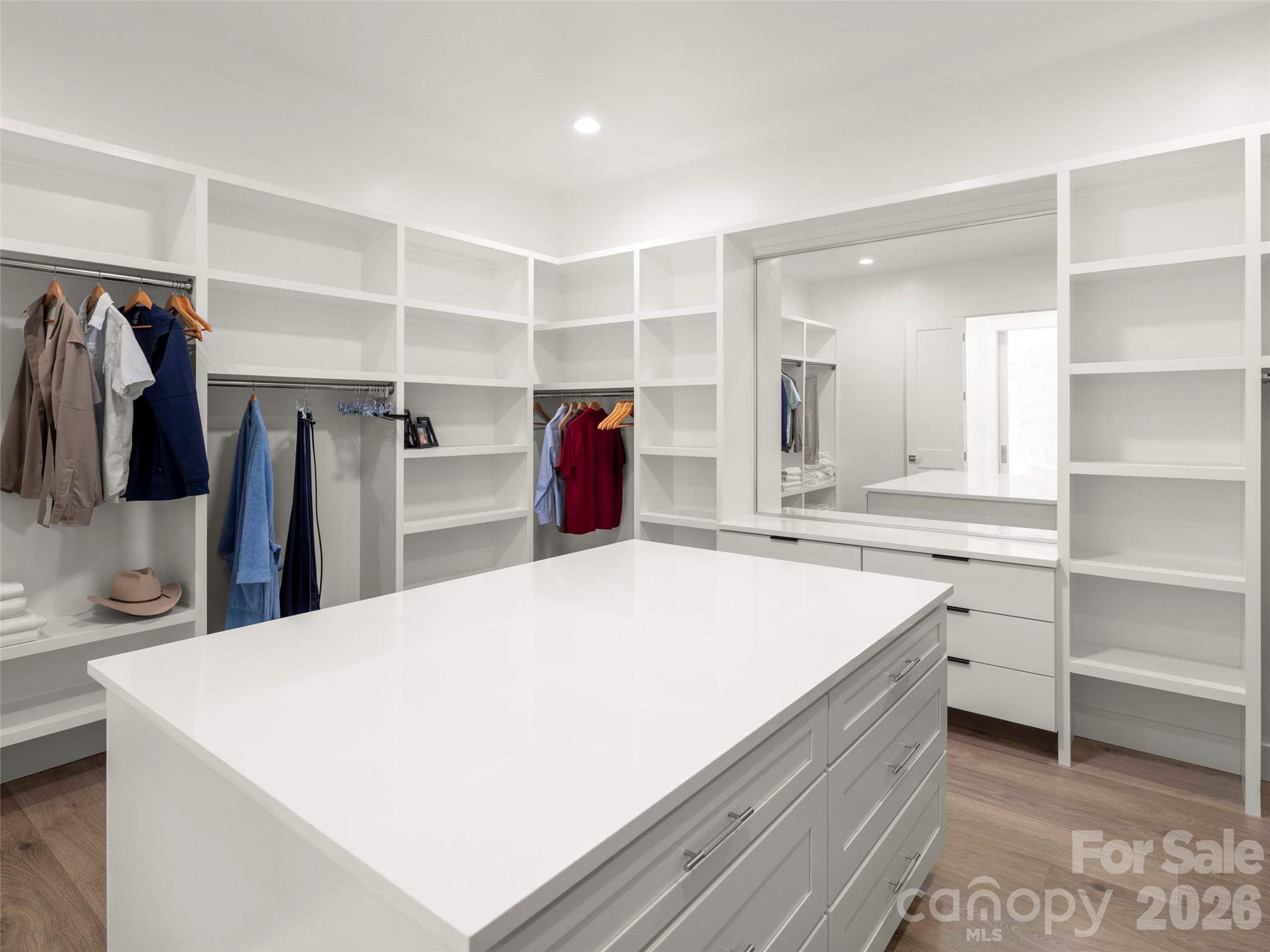 582 Daniel Circle Drive — Mills River