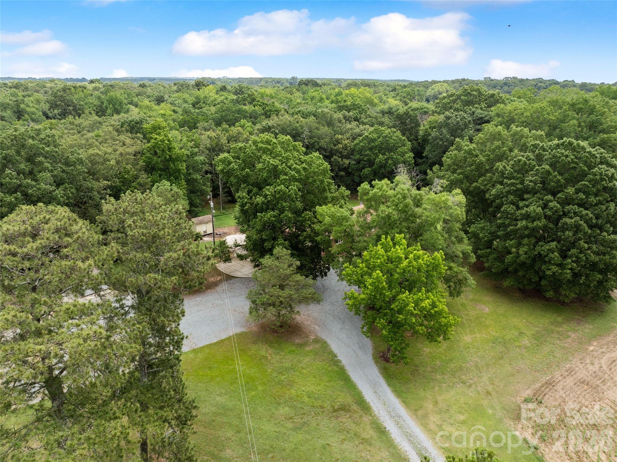 1515 Hasty Road — Marshville