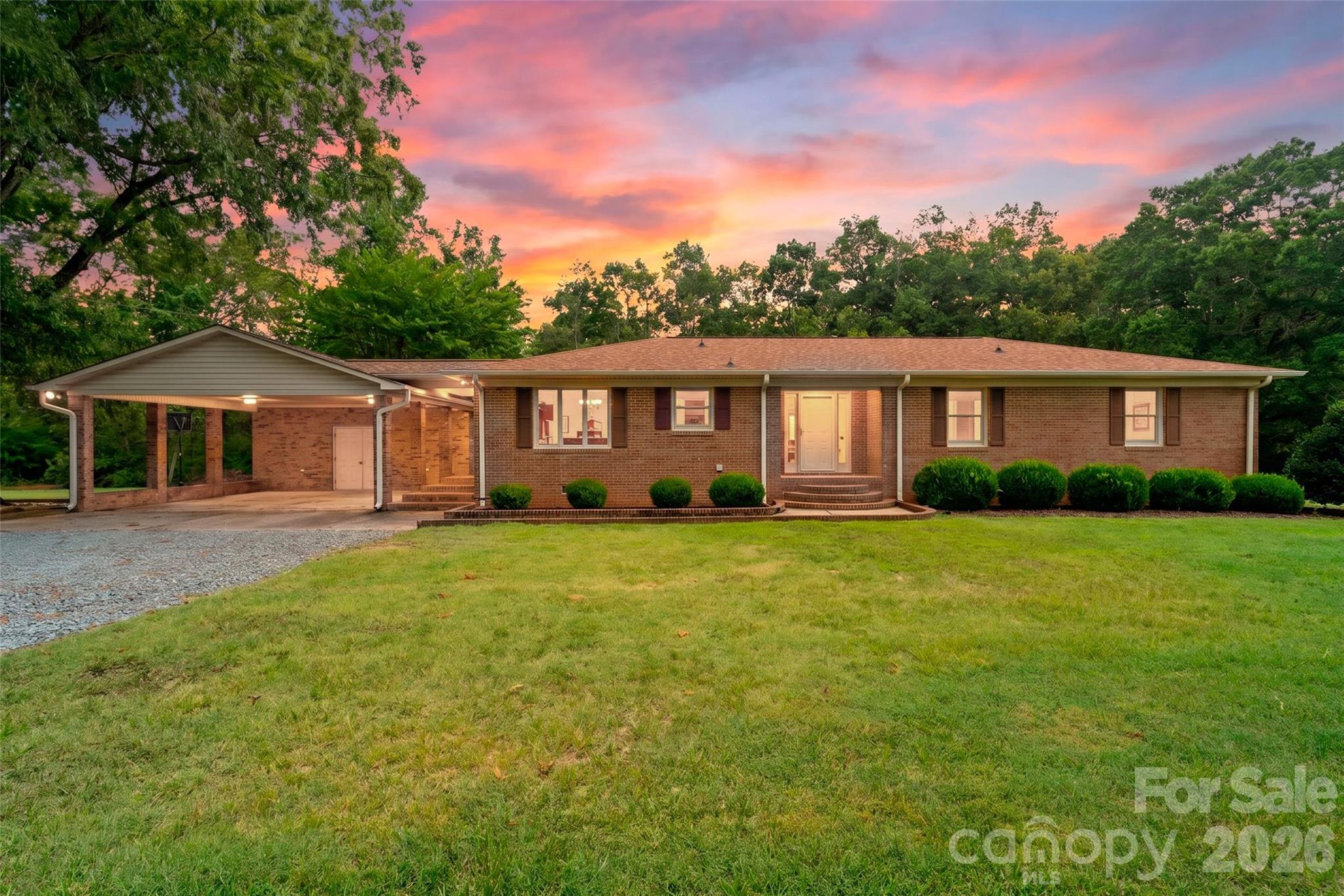 1515 Hasty Road — Marshville