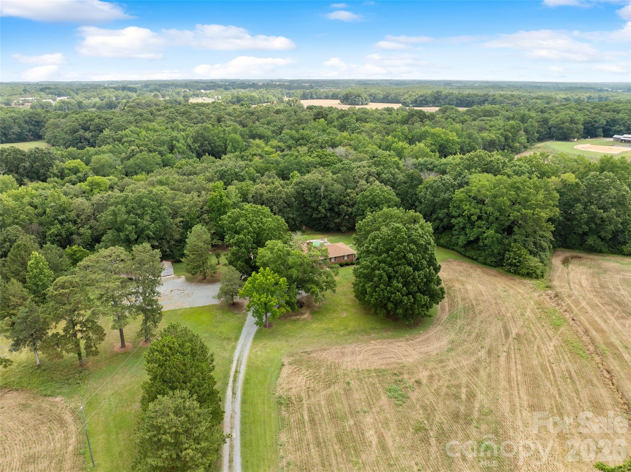 1515 Hasty Road — Marshville