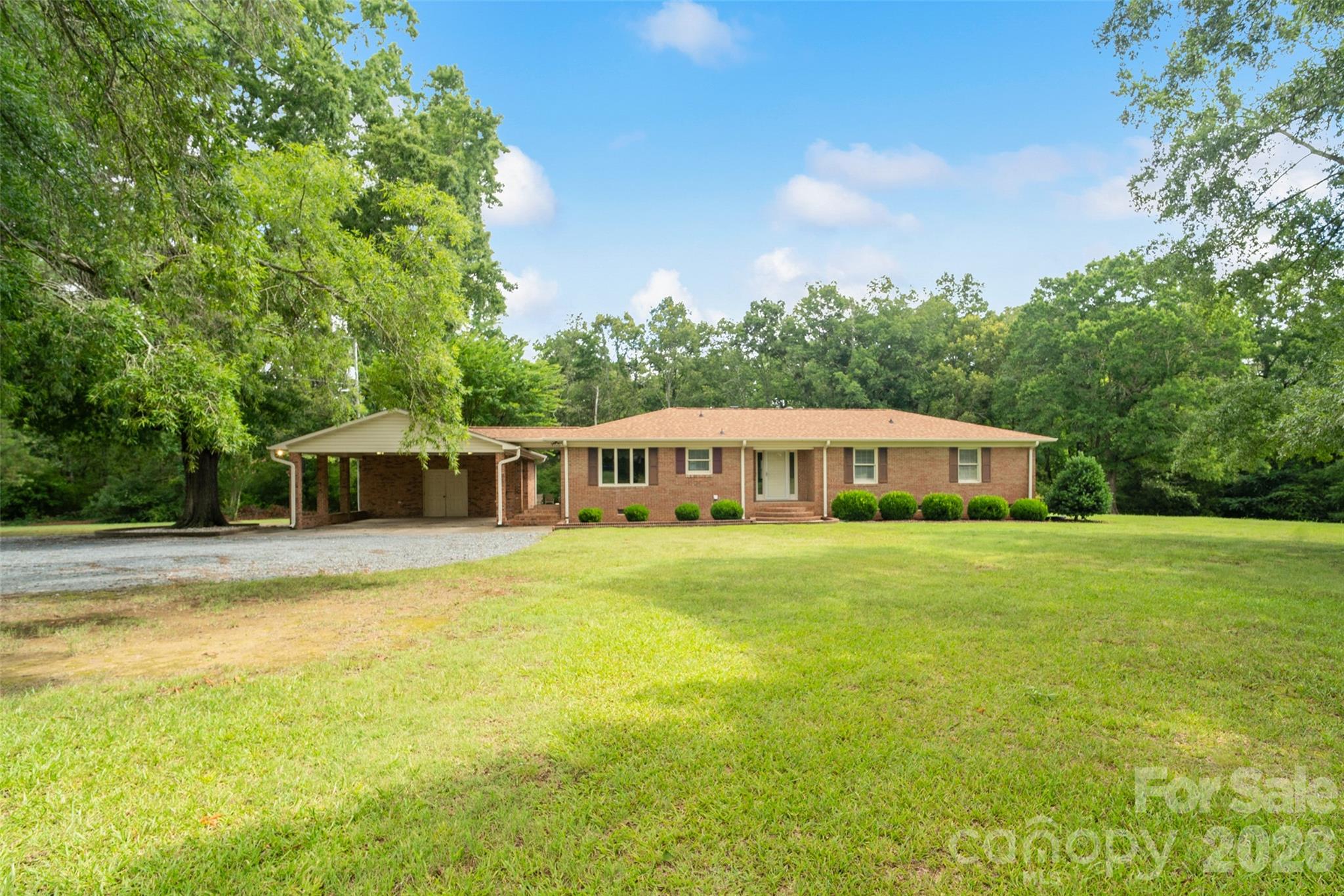 1515 Hasty Road — Marshville