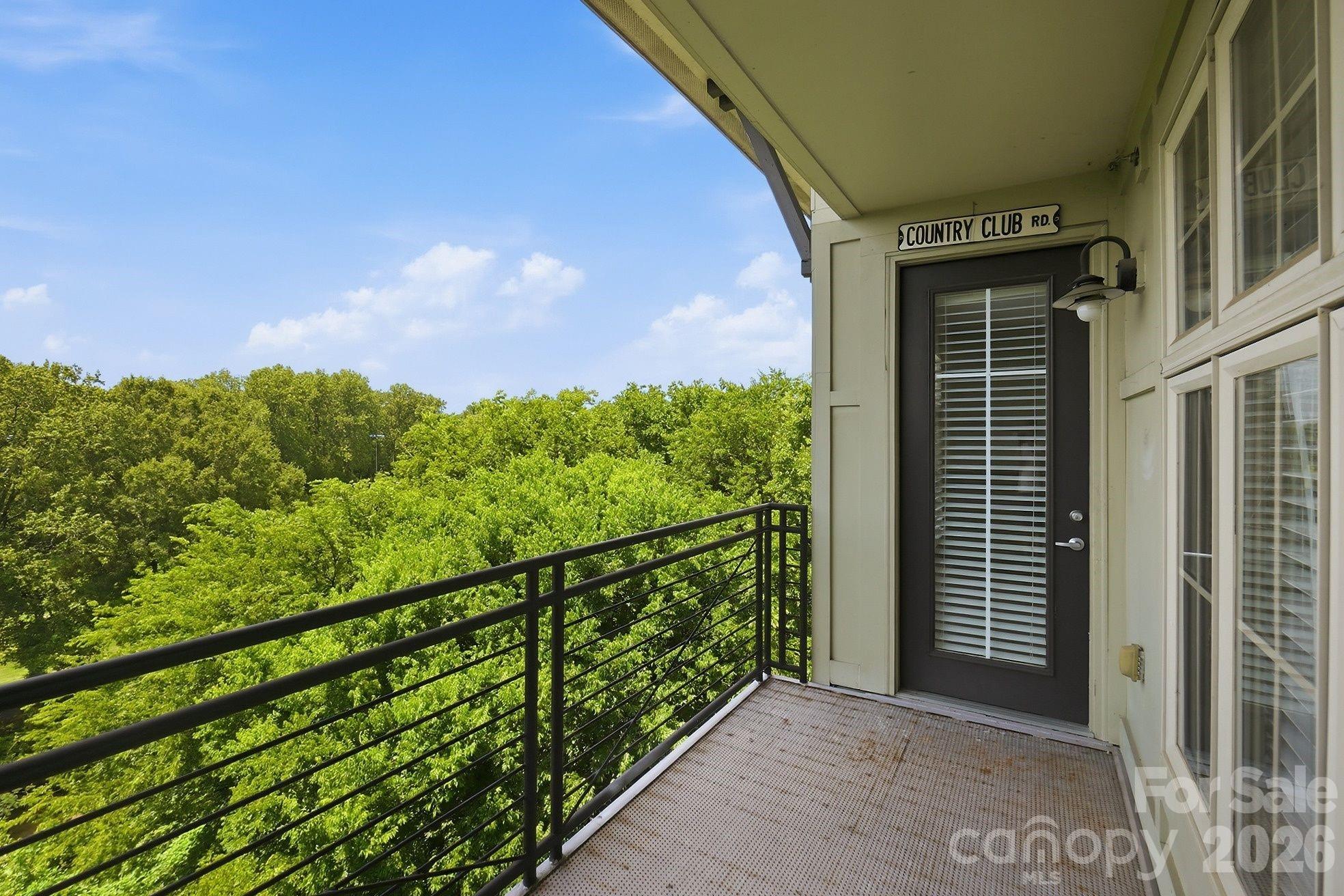 1101 W 1st Street #418 — Charlotte