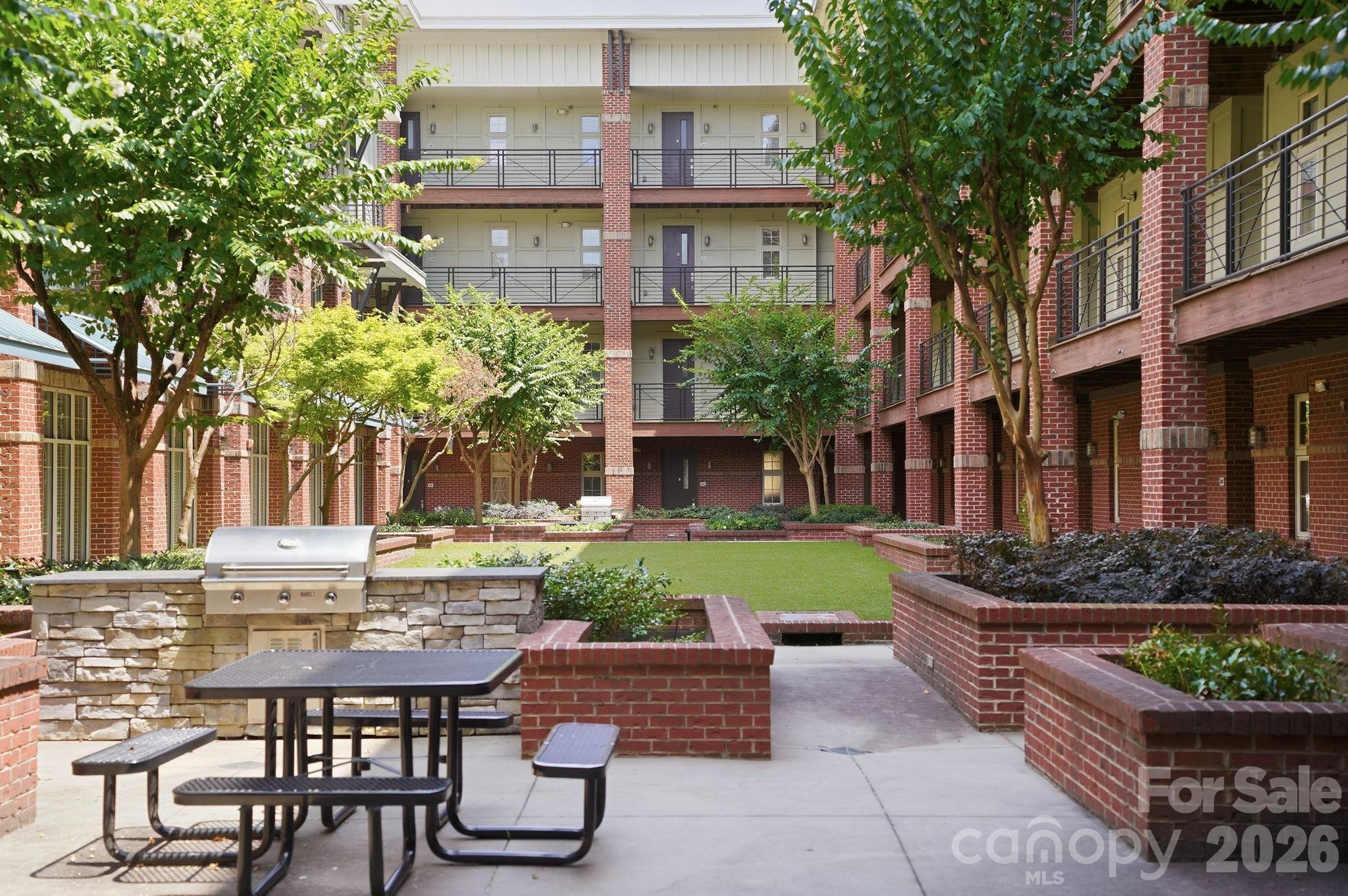 1101 W 1st Street #418 — Charlotte