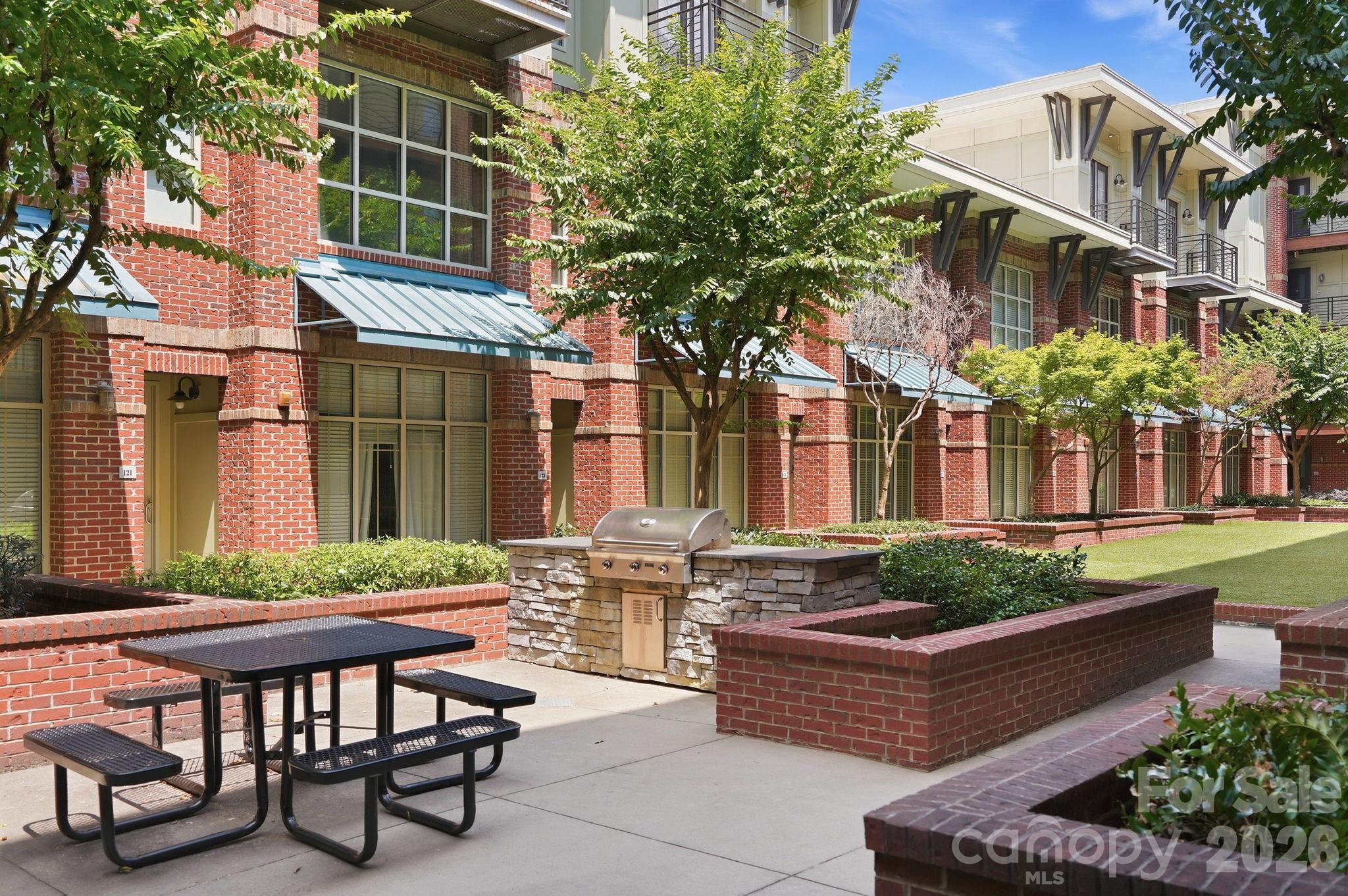 1101 W 1st Street #418 — Charlotte