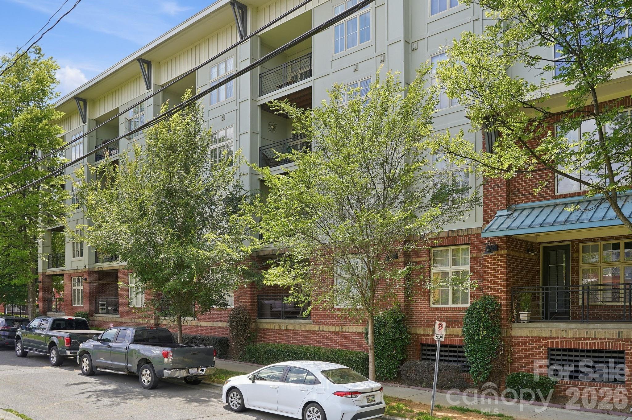 1101 W 1st Street #418 — Charlotte