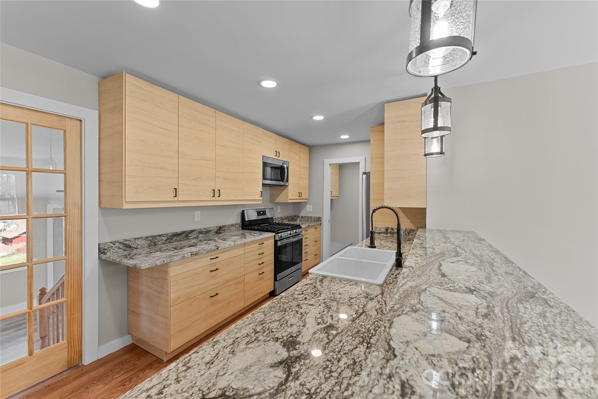 88 Skyview Terrace — Asheville