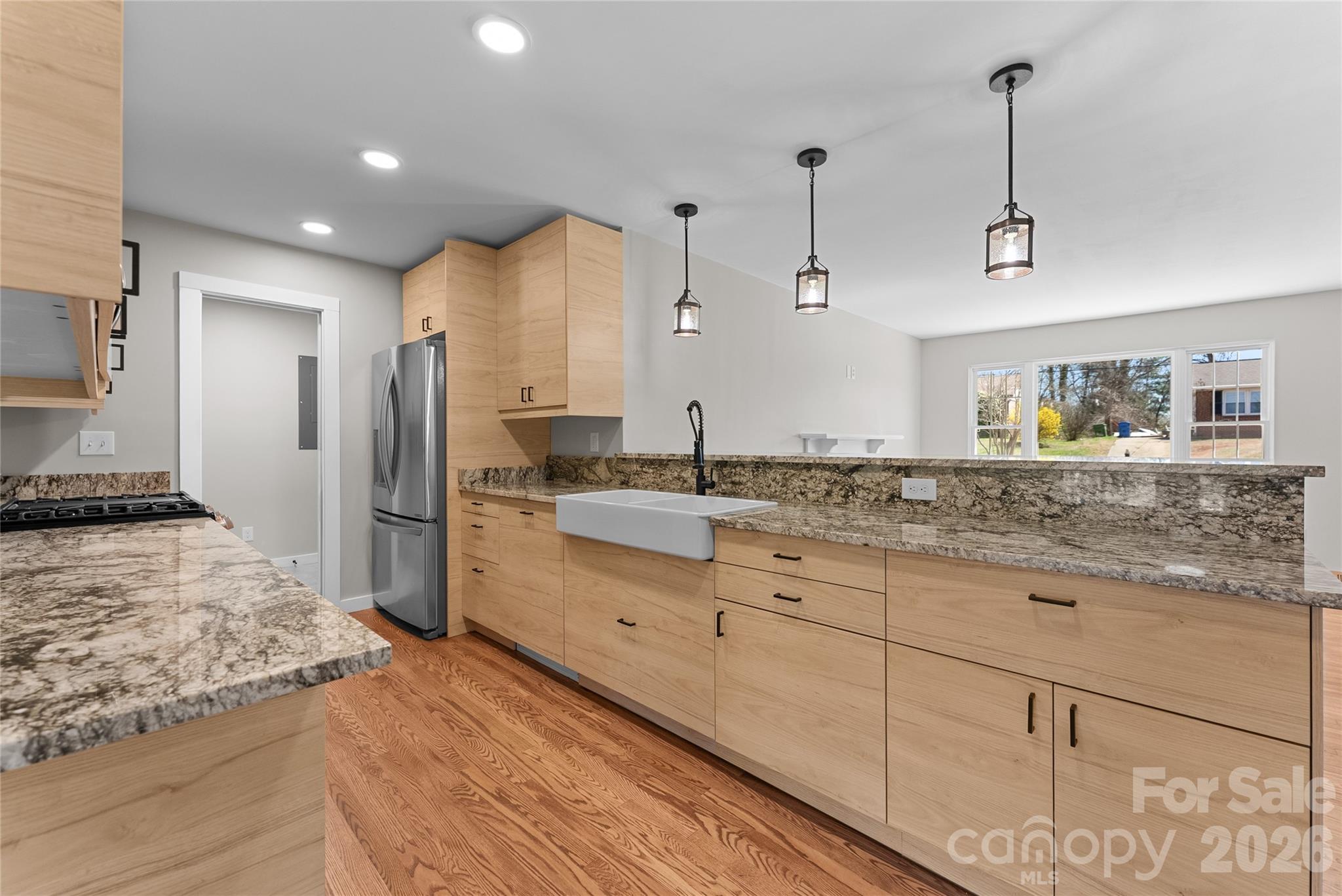 88 Skyview Terrace — Asheville