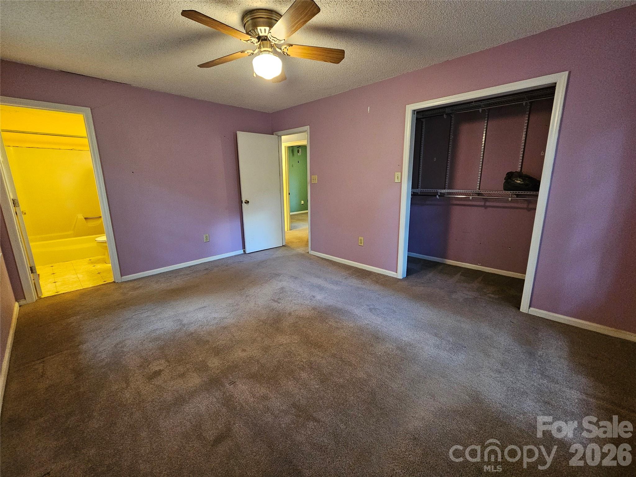 11488 Beagle Street — Midland