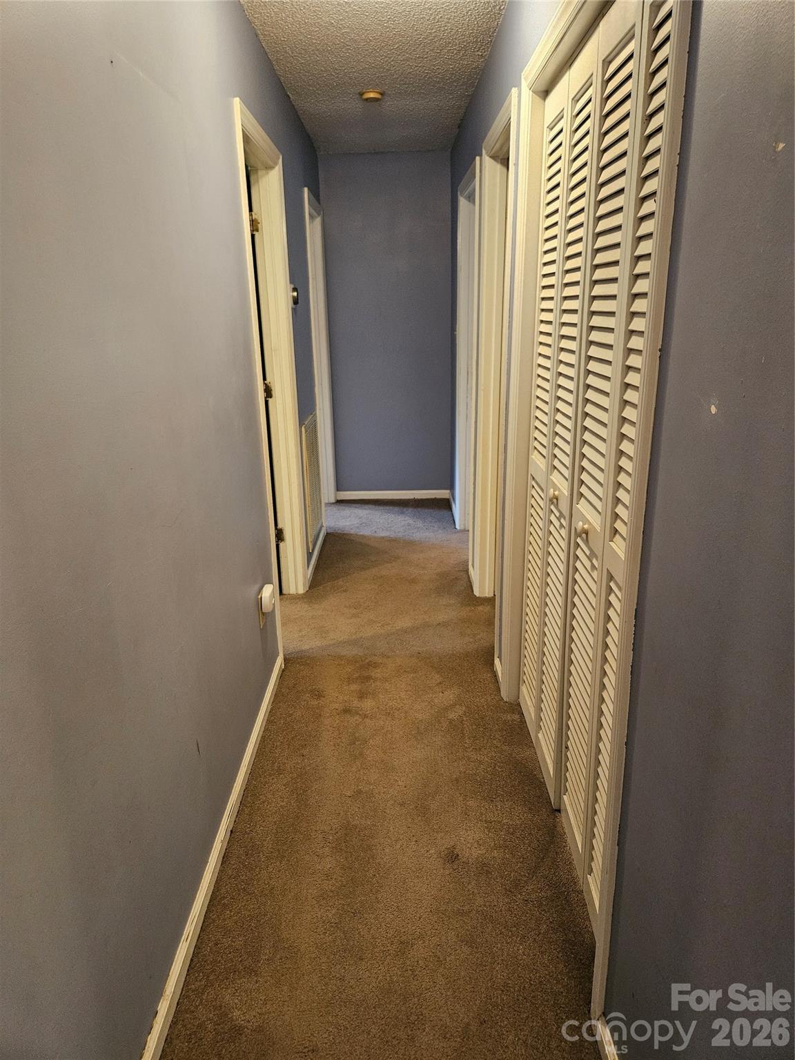 11488 Beagle Street — Midland