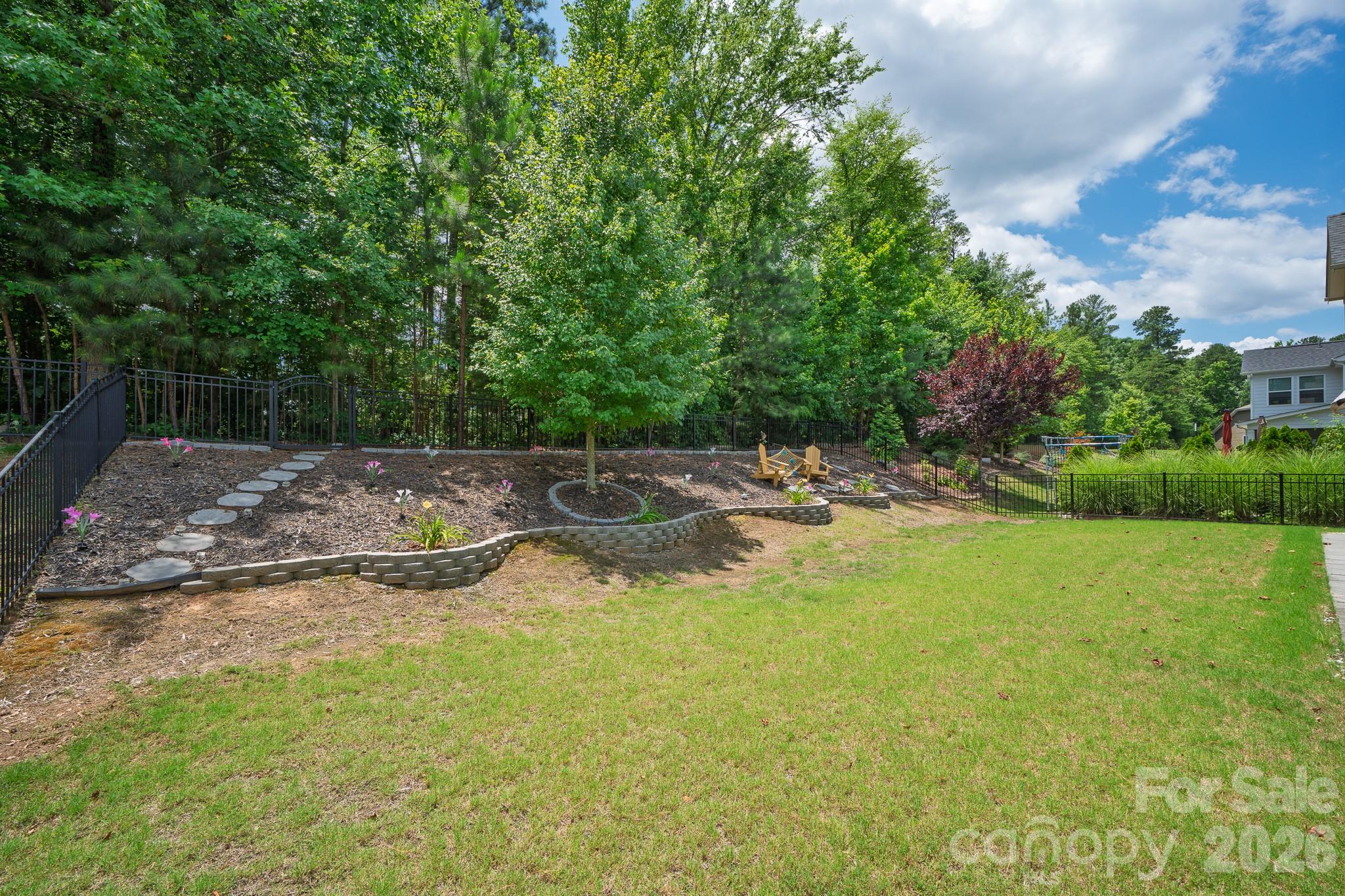 720 Yellow Jessamine Drive — Clover
