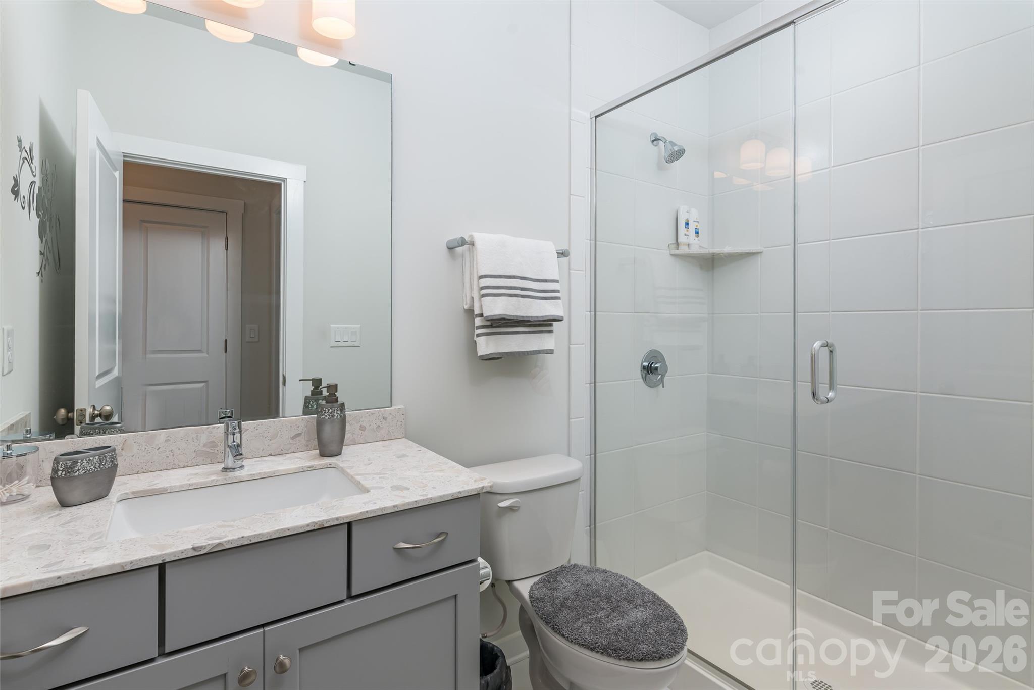720 Yellow Jessamine Drive — Clover