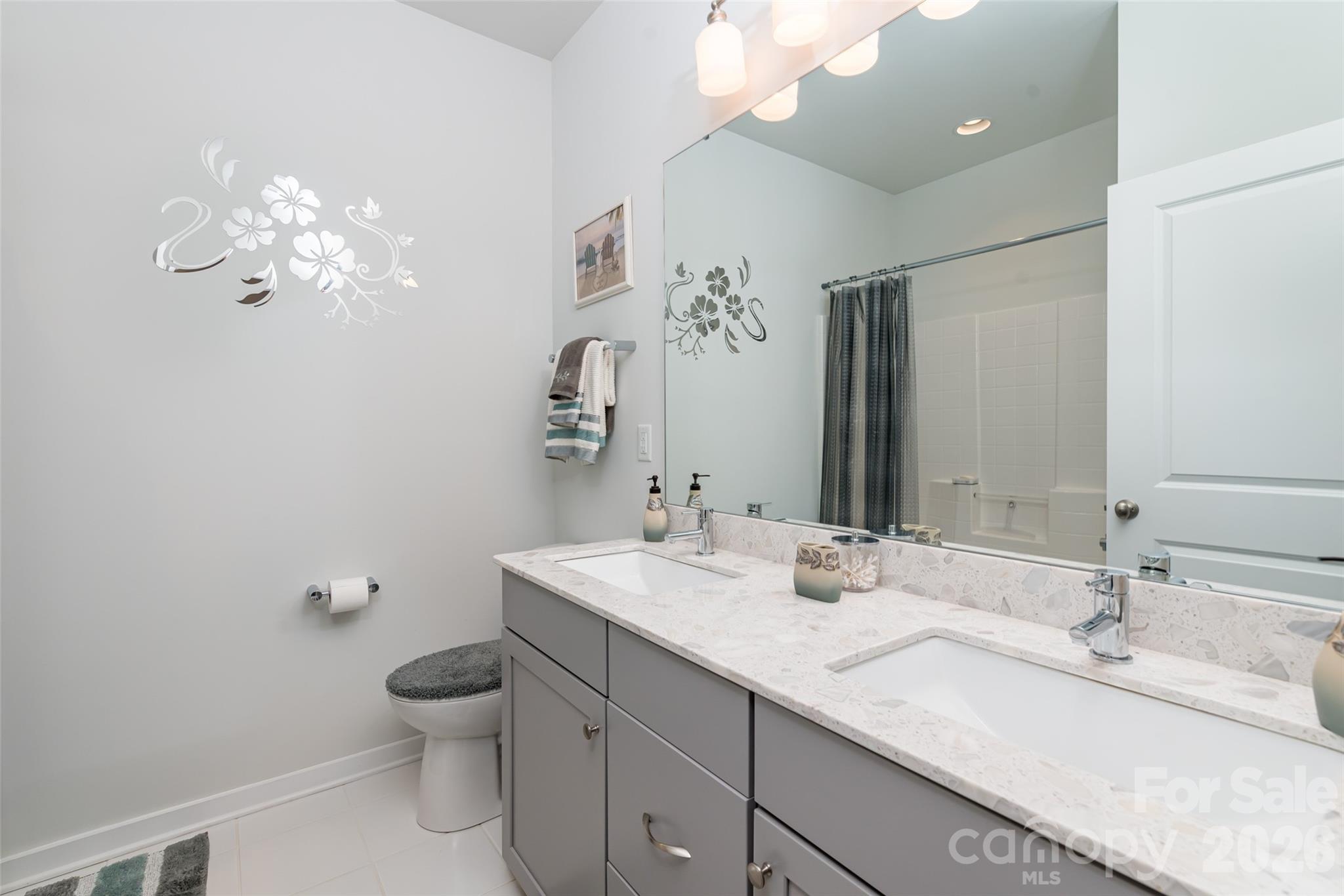 720 Yellow Jessamine Drive — Clover