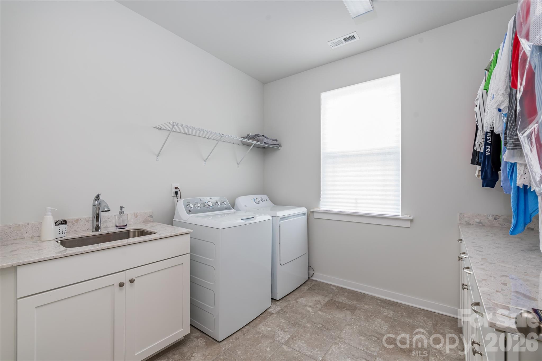 720 Yellow Jessamine Drive — Clover