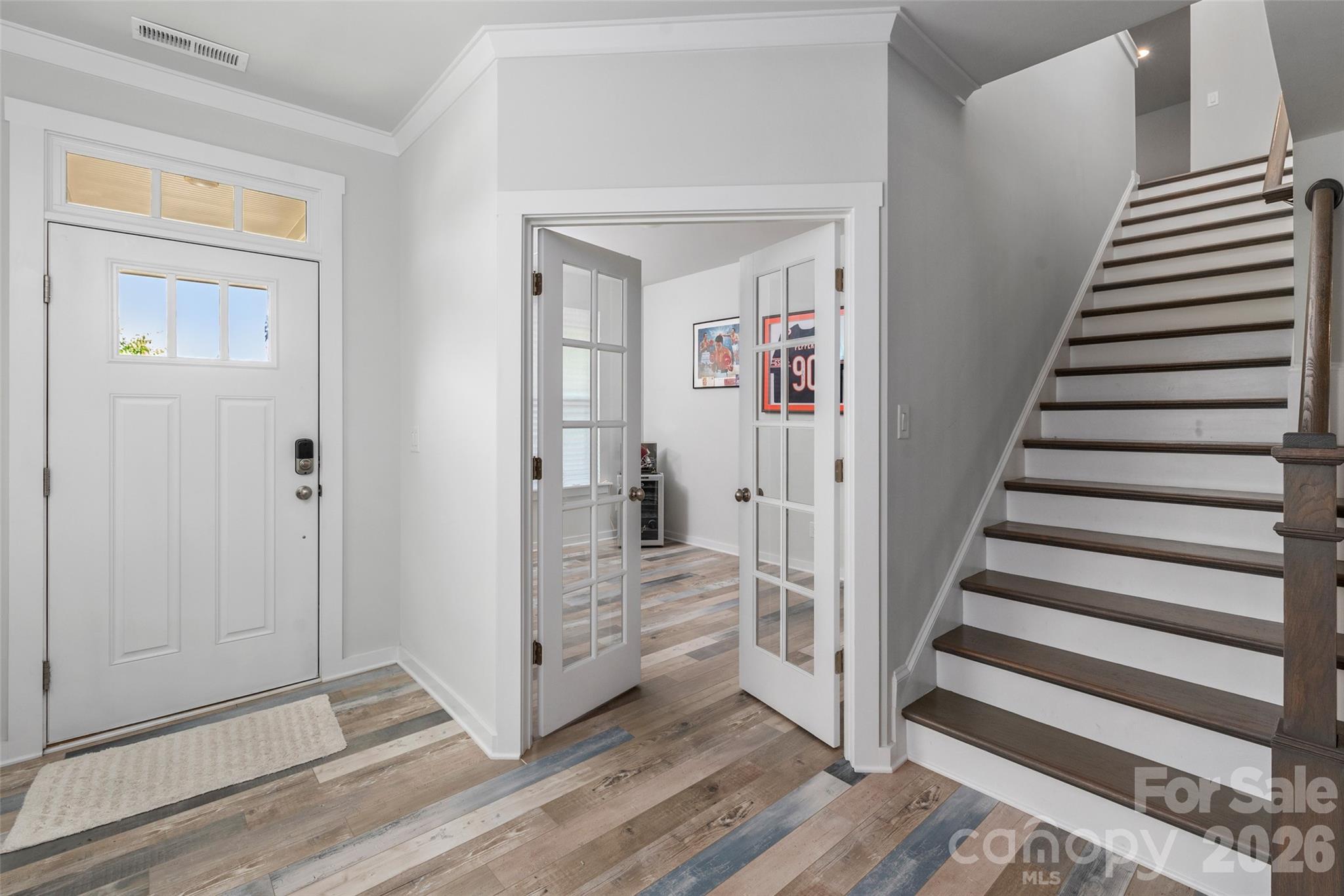 720 Yellow Jessamine Drive — Clover