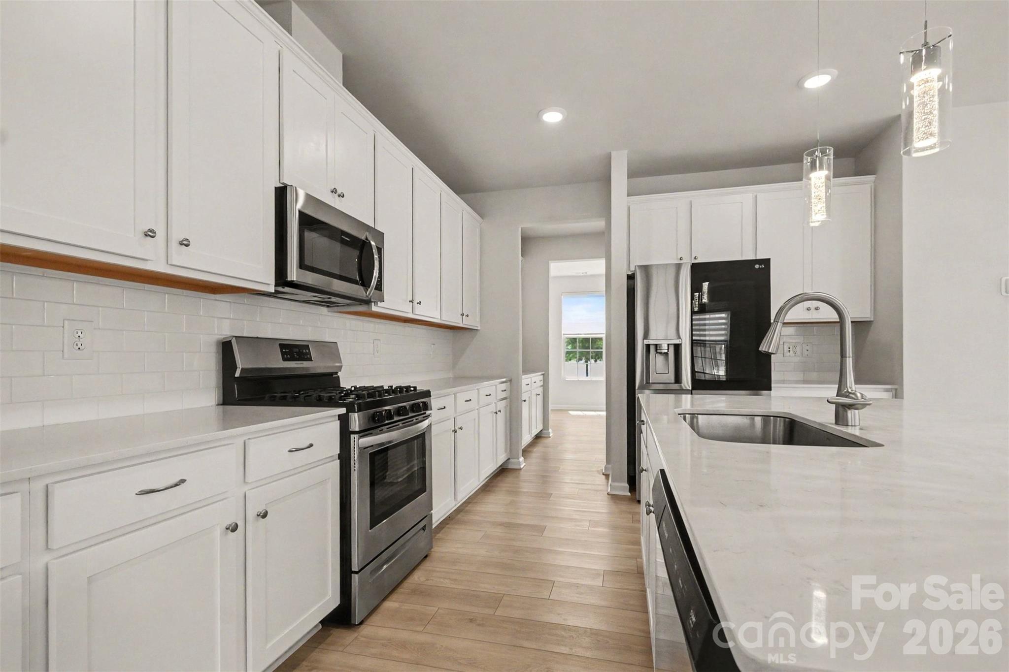13905 Castle Nook Drive — Charlotte
