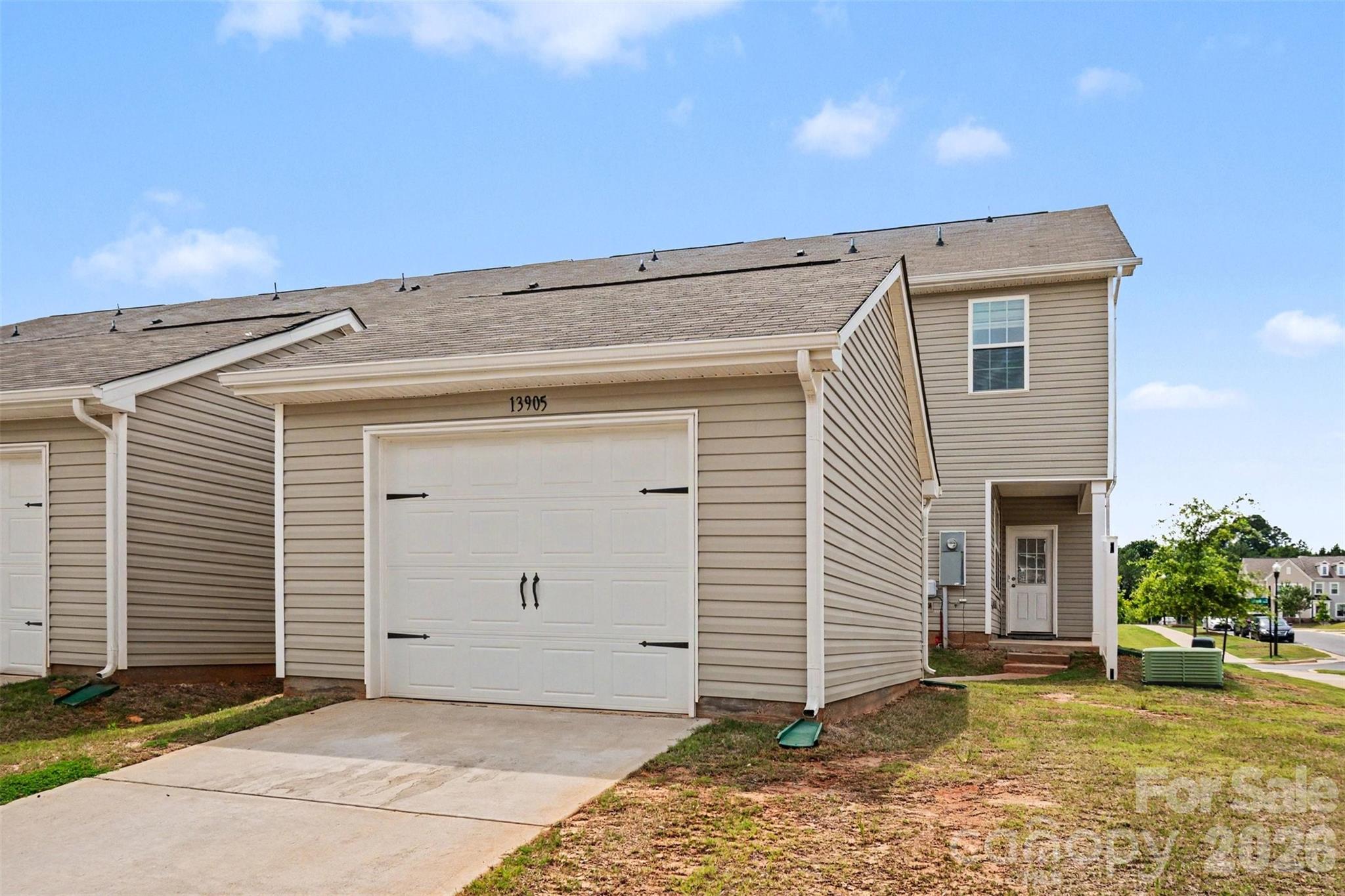13905 Castle Nook Drive — Charlotte
