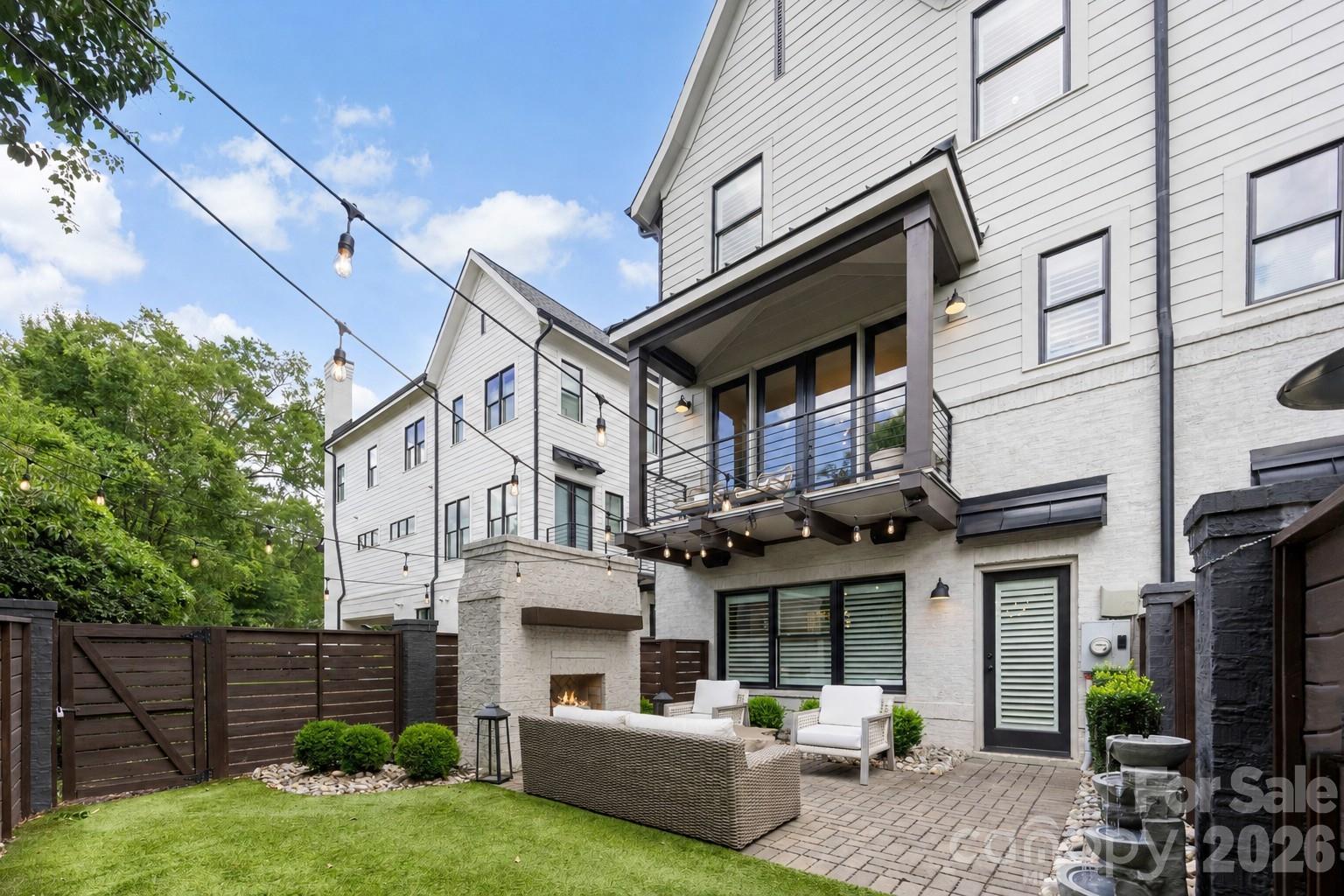 512 Living Way — Charlotte