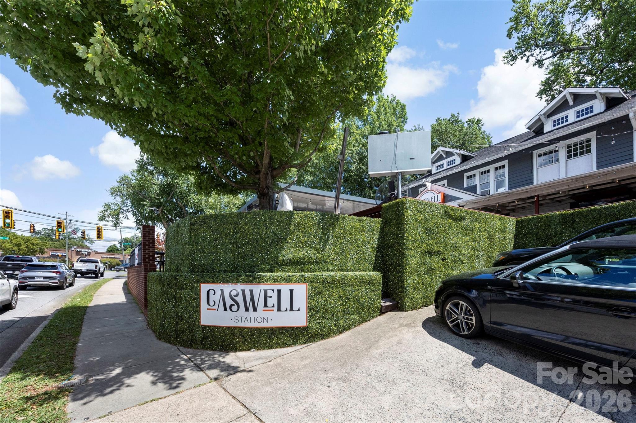 512 Living Way — Charlotte