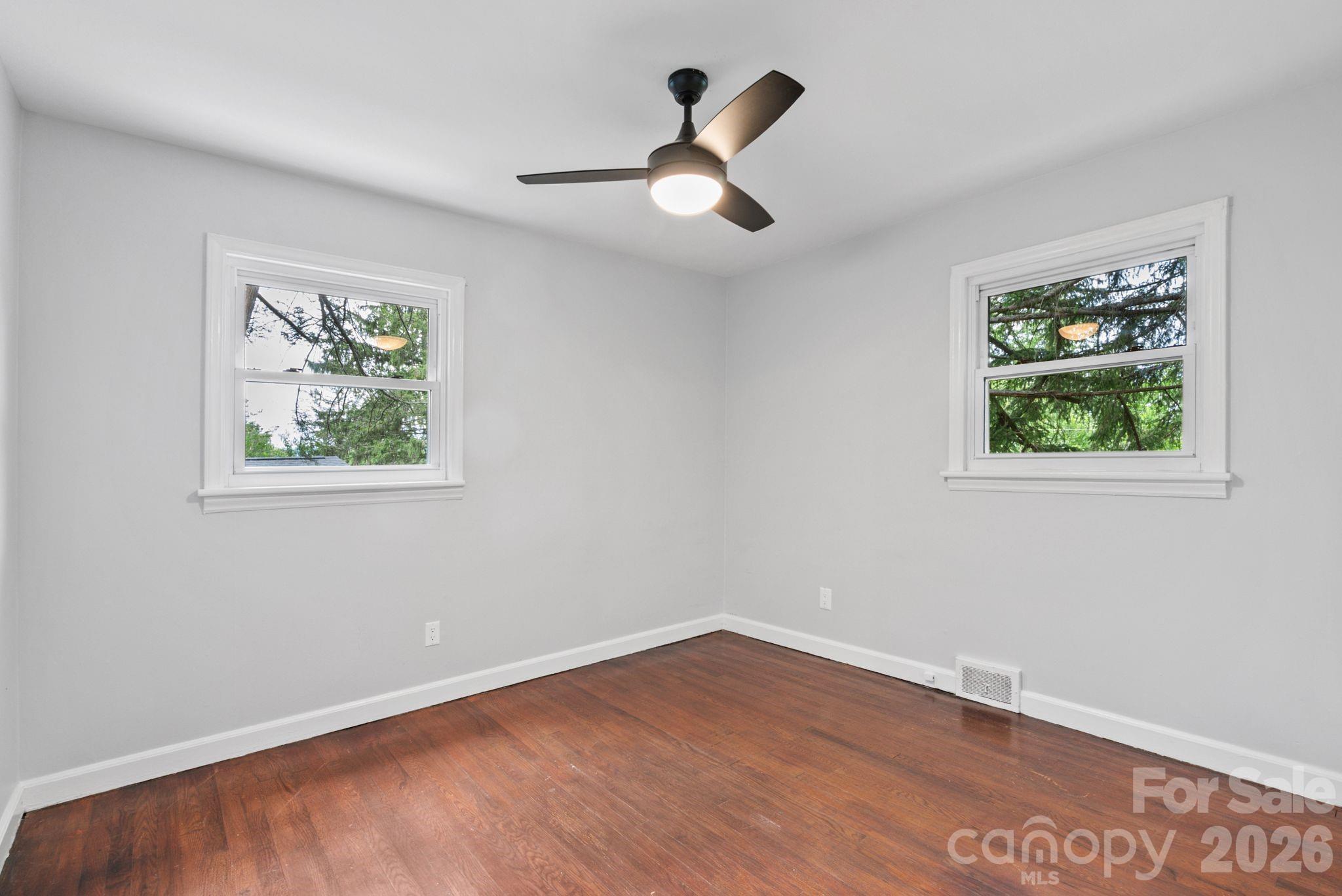 11 Von Ruck Court — Asheville