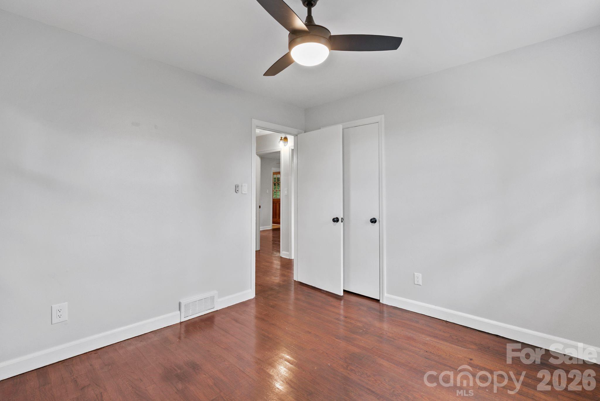 11 Von Ruck Court — Asheville