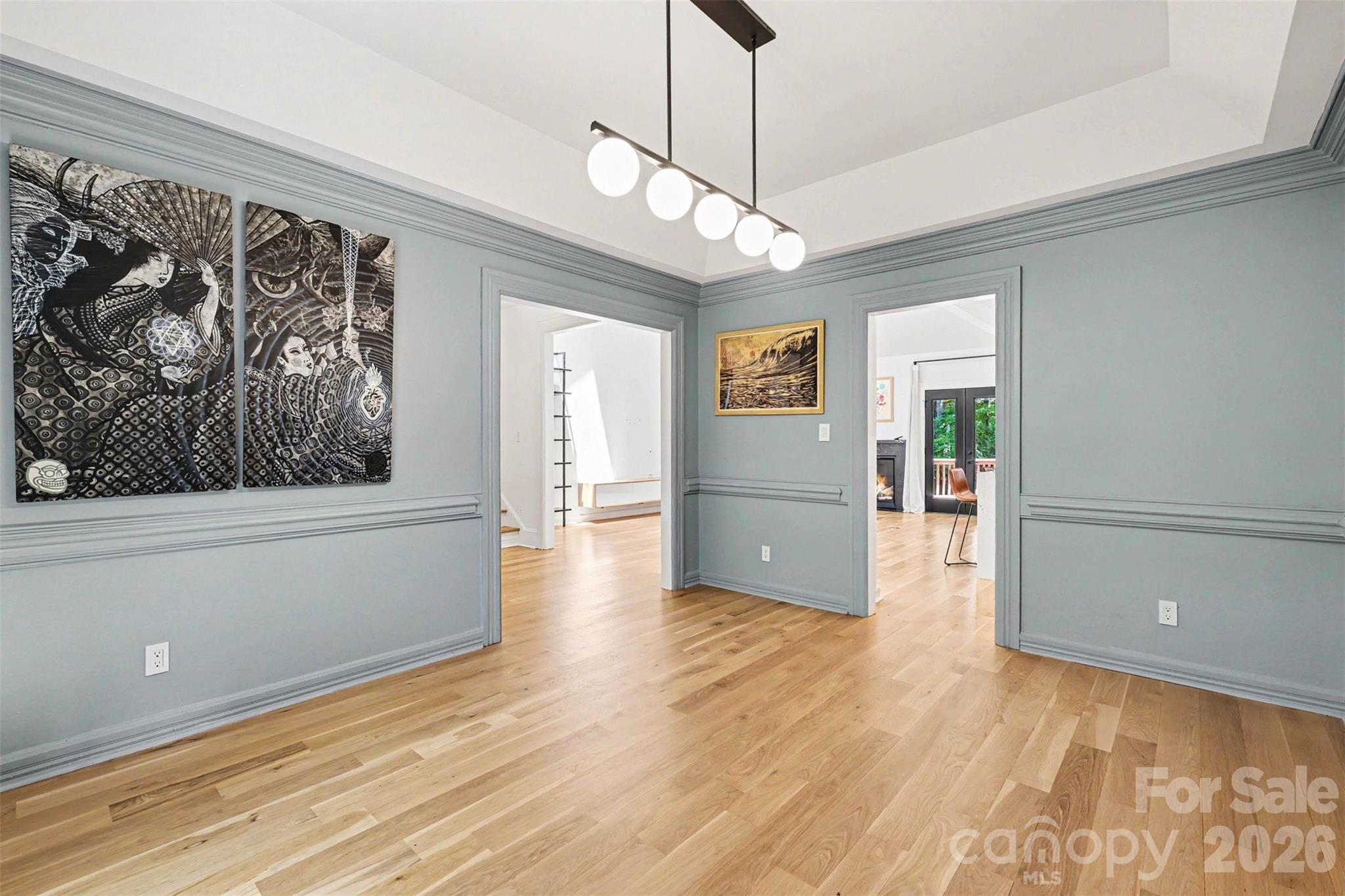 5123 Randolph Road — Charlotte