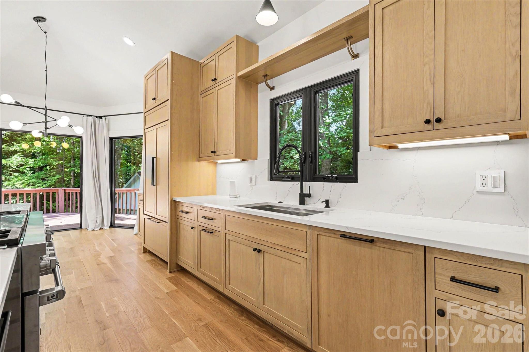 5123 Randolph Road — Charlotte