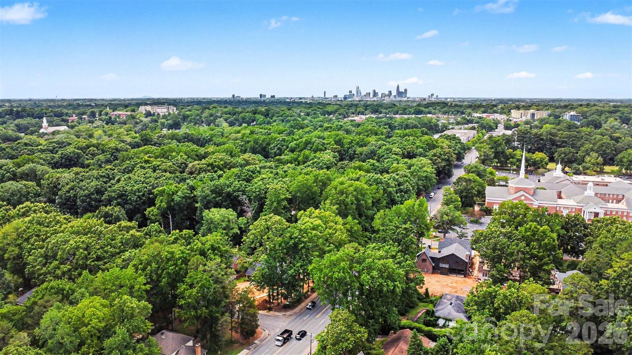 5123 Randolph Road — Charlotte