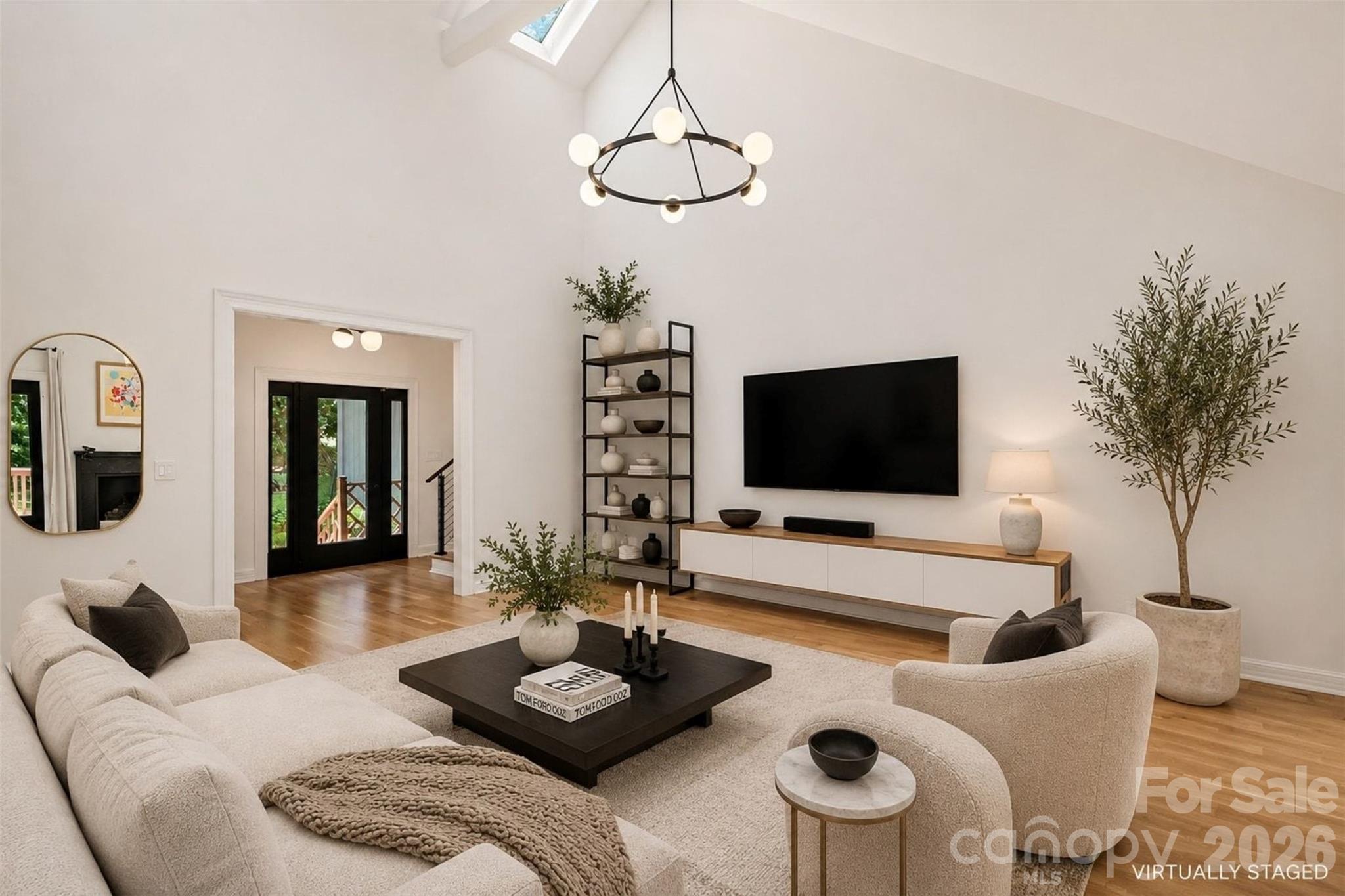 5123 Randolph Road — Charlotte