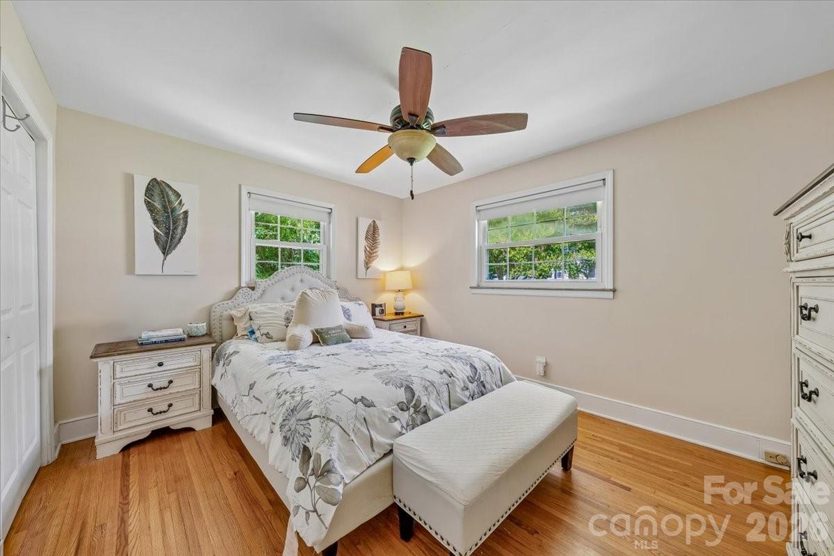 1135 Blueberry Lane — Charlotte