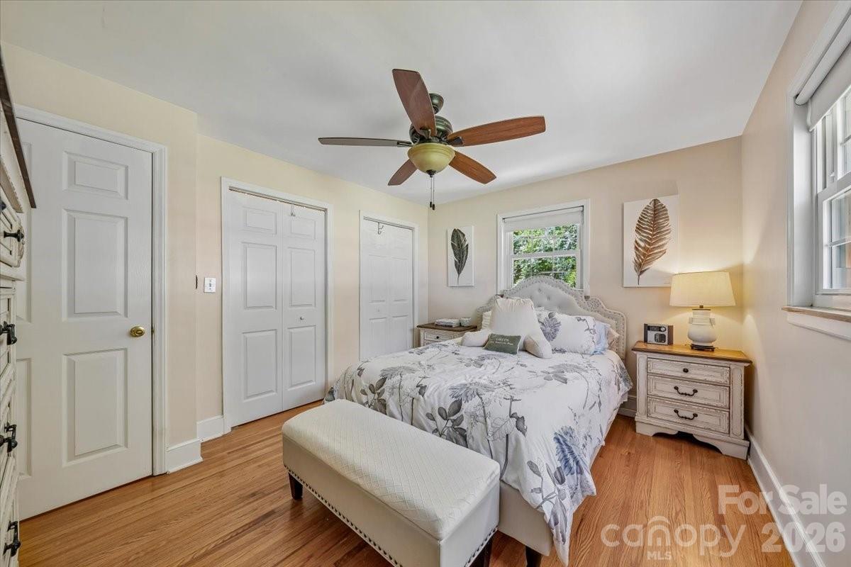 1135 Blueberry Lane — Charlotte