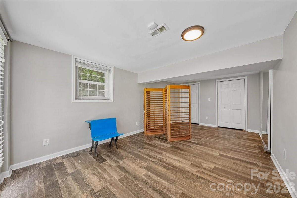 1135 Blueberry Lane — Charlotte