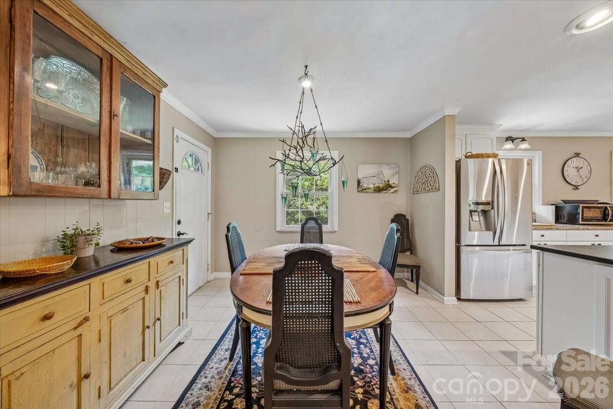 1135 Blueberry Lane — Charlotte