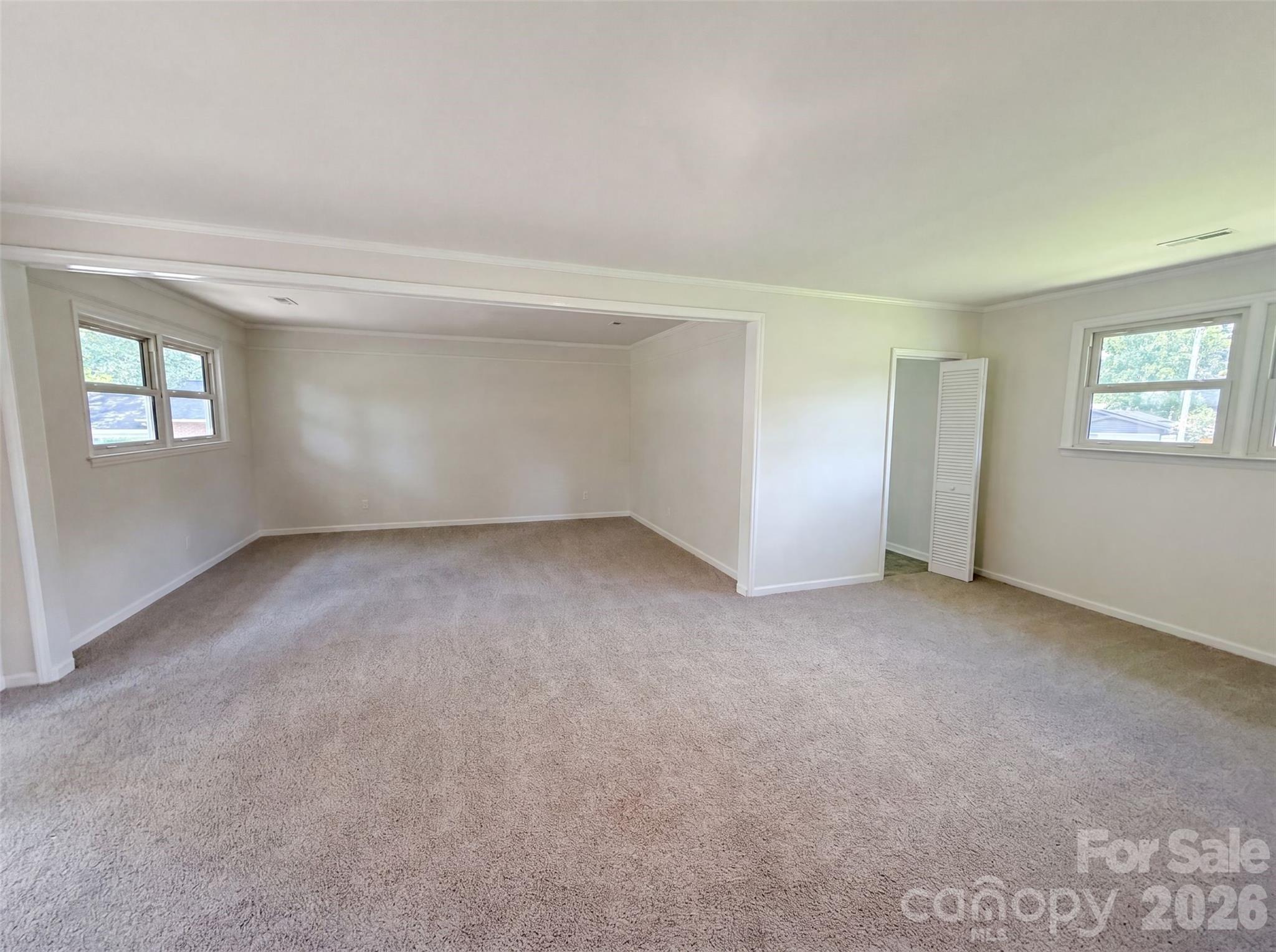 1911 Amberhill Lane — Charlotte