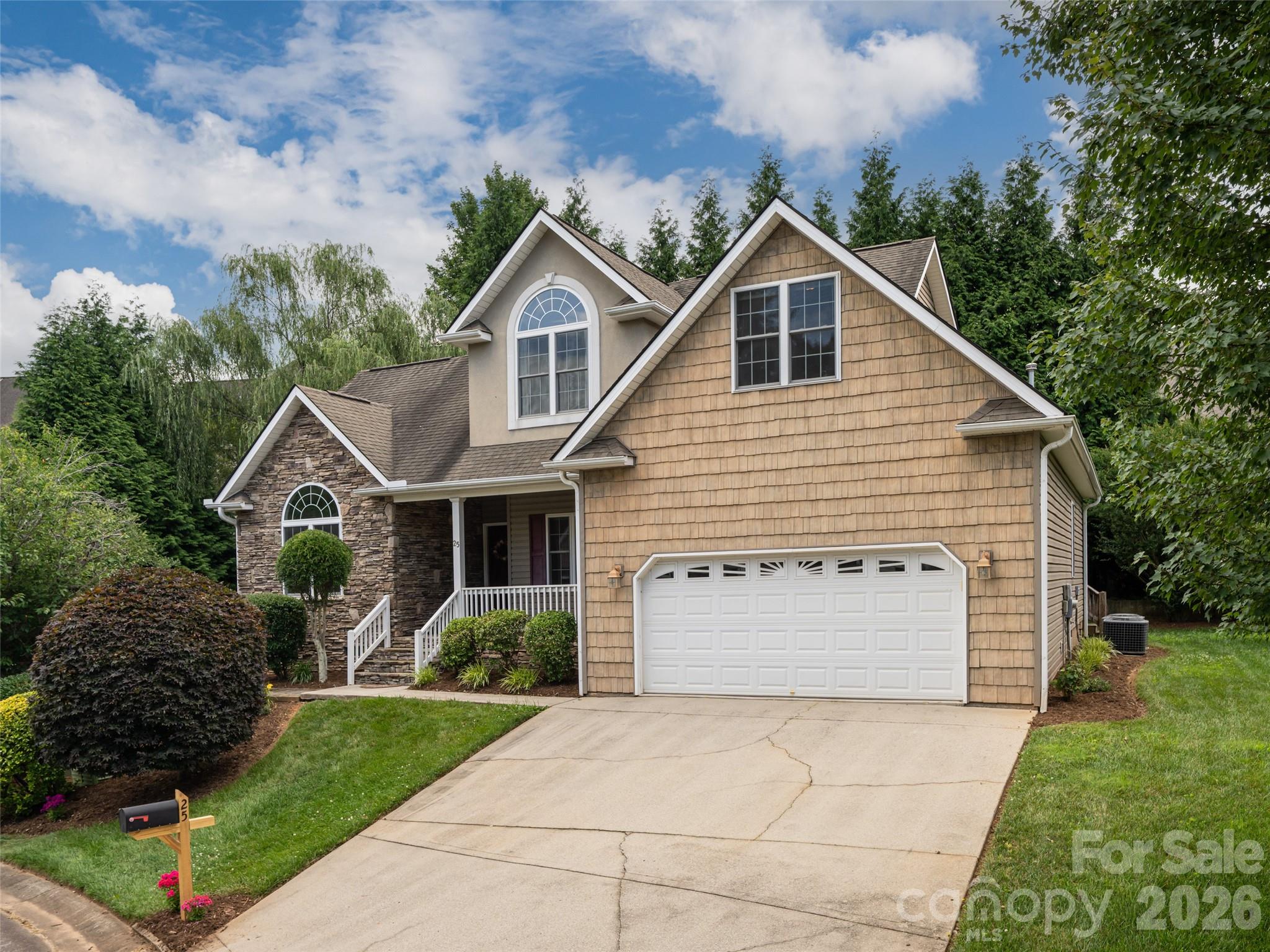 25 Driftstone Circle — Arden