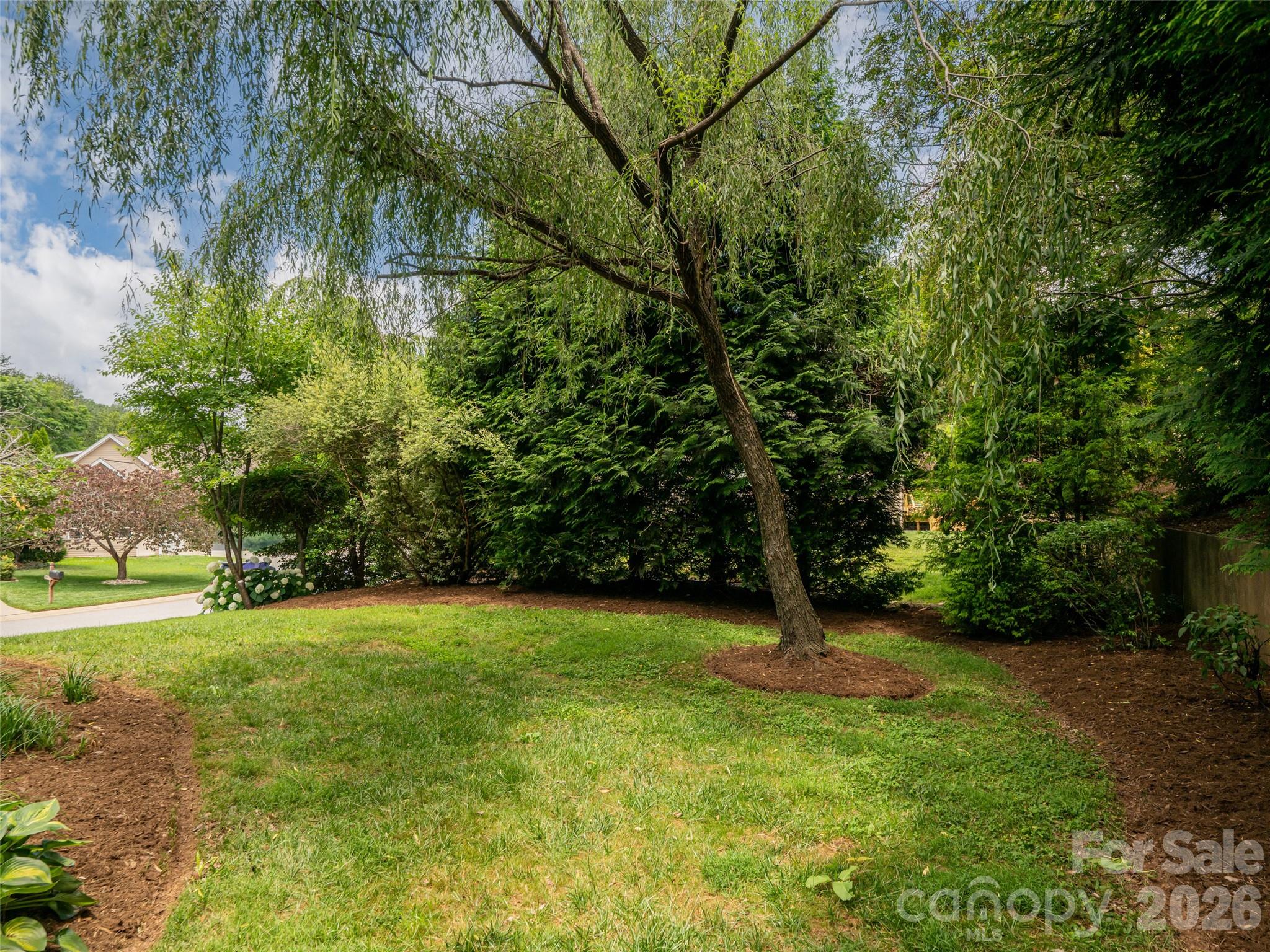 25 Driftstone Circle — Arden