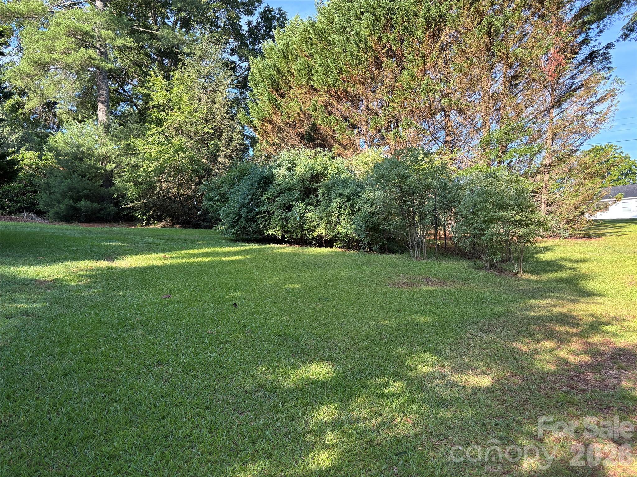 390 Airport Road — Taylorsville