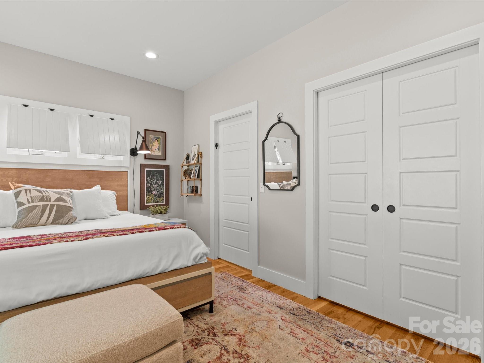 18 Thurland Avenue — Asheville