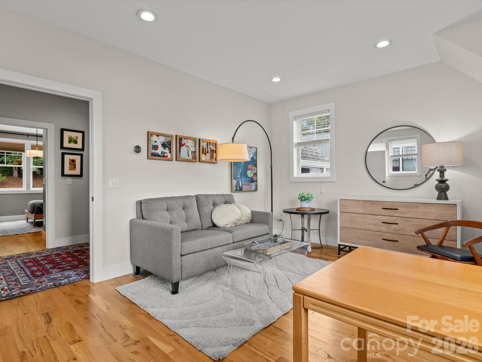 18 Thurland Avenue — Asheville