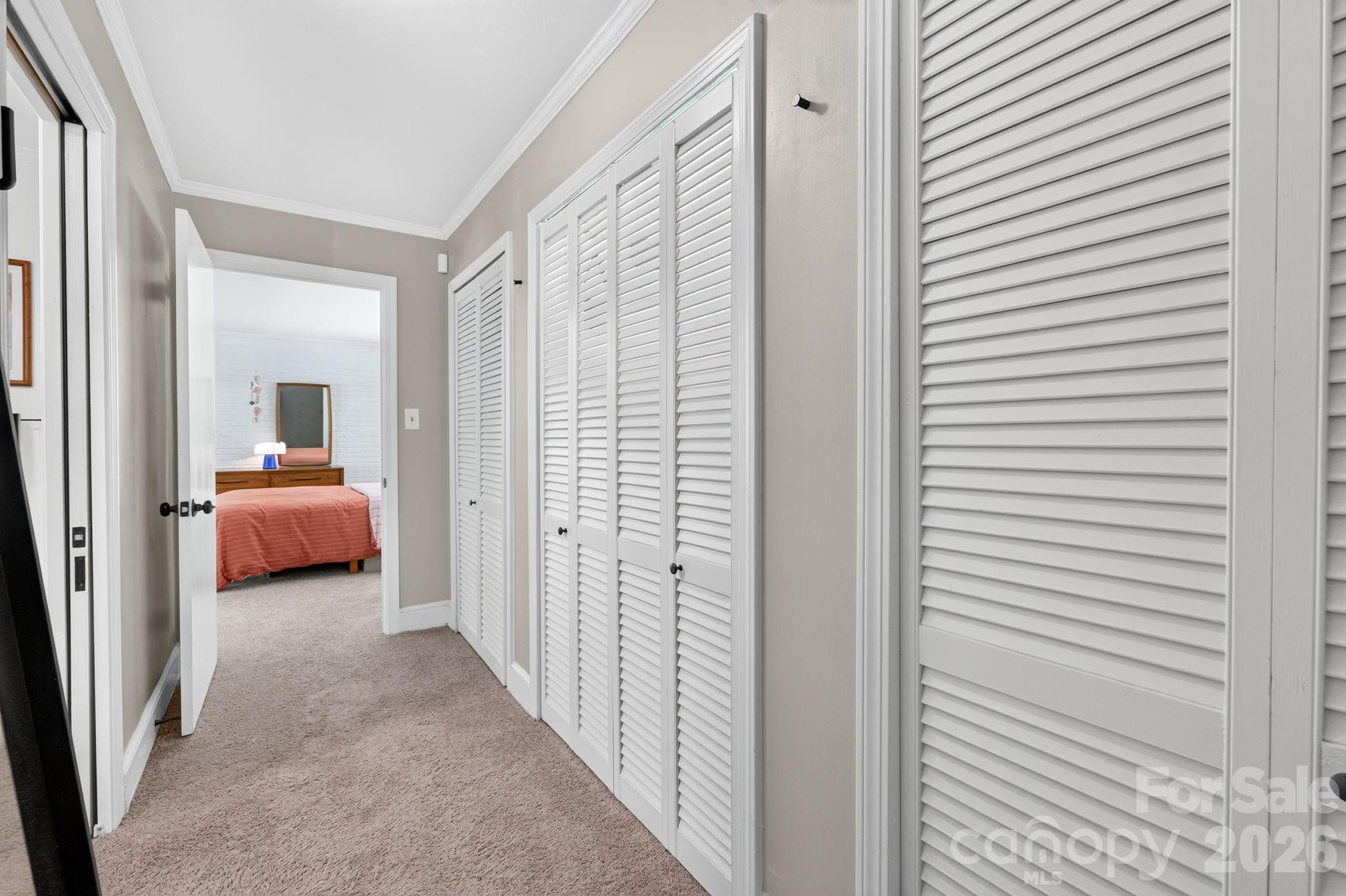112 Crestwood Circle — Chester