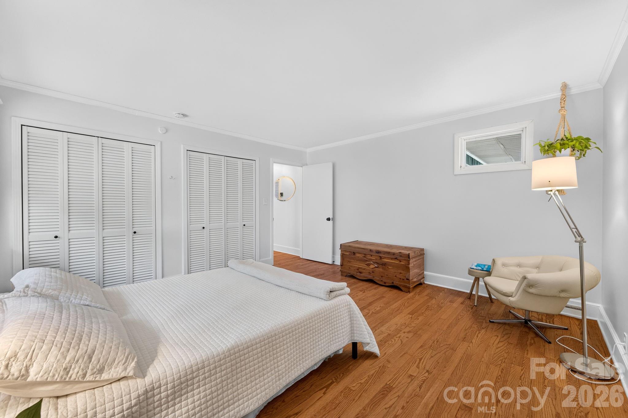 112 Crestwood Circle — Chester