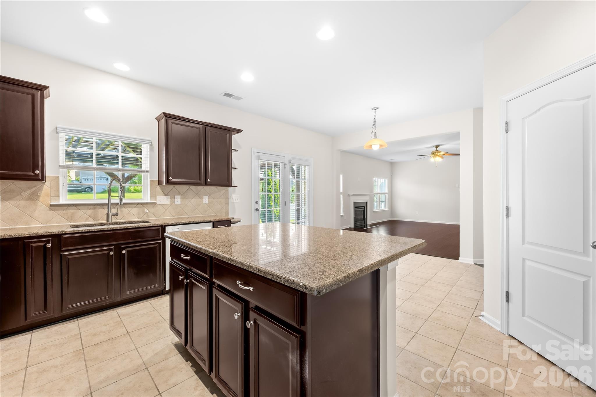 8862 Amazing Court — Harrisburg
