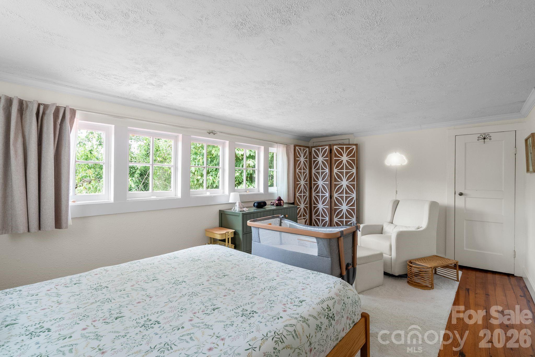 60 Annandale Avenue — Asheville
